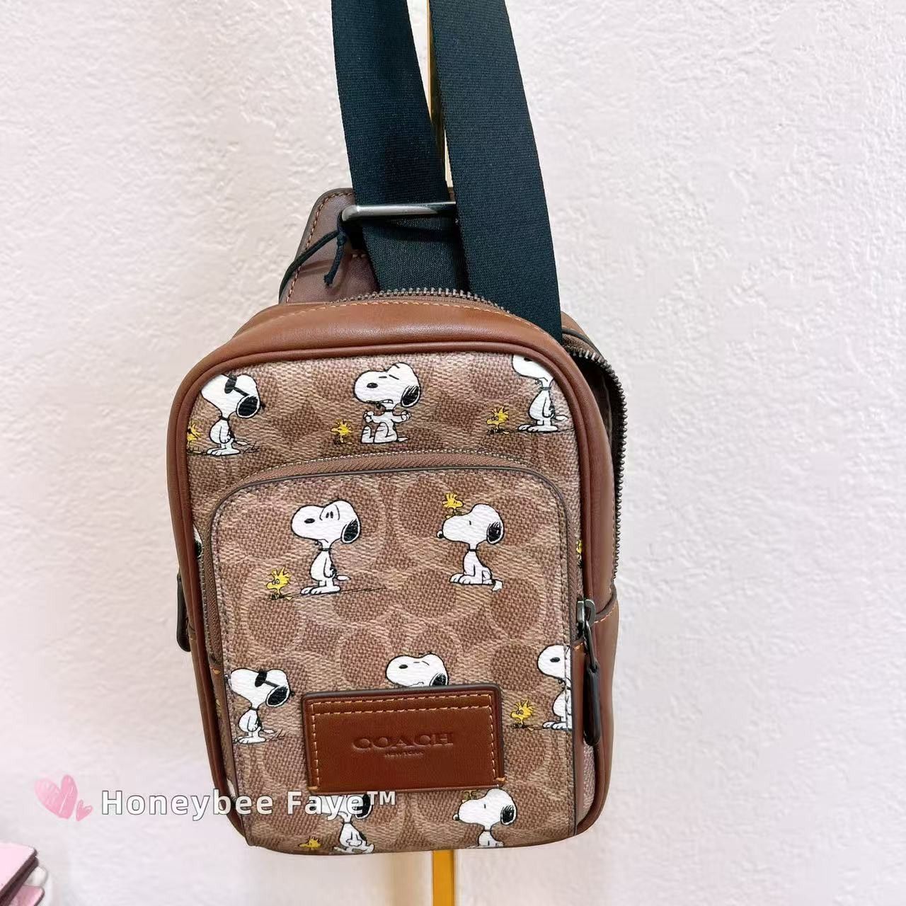 Coach Peanuts Racer Sling Pack in Signature Canvas With Snoopy Size ONE SIZE - 3 Thumbnail