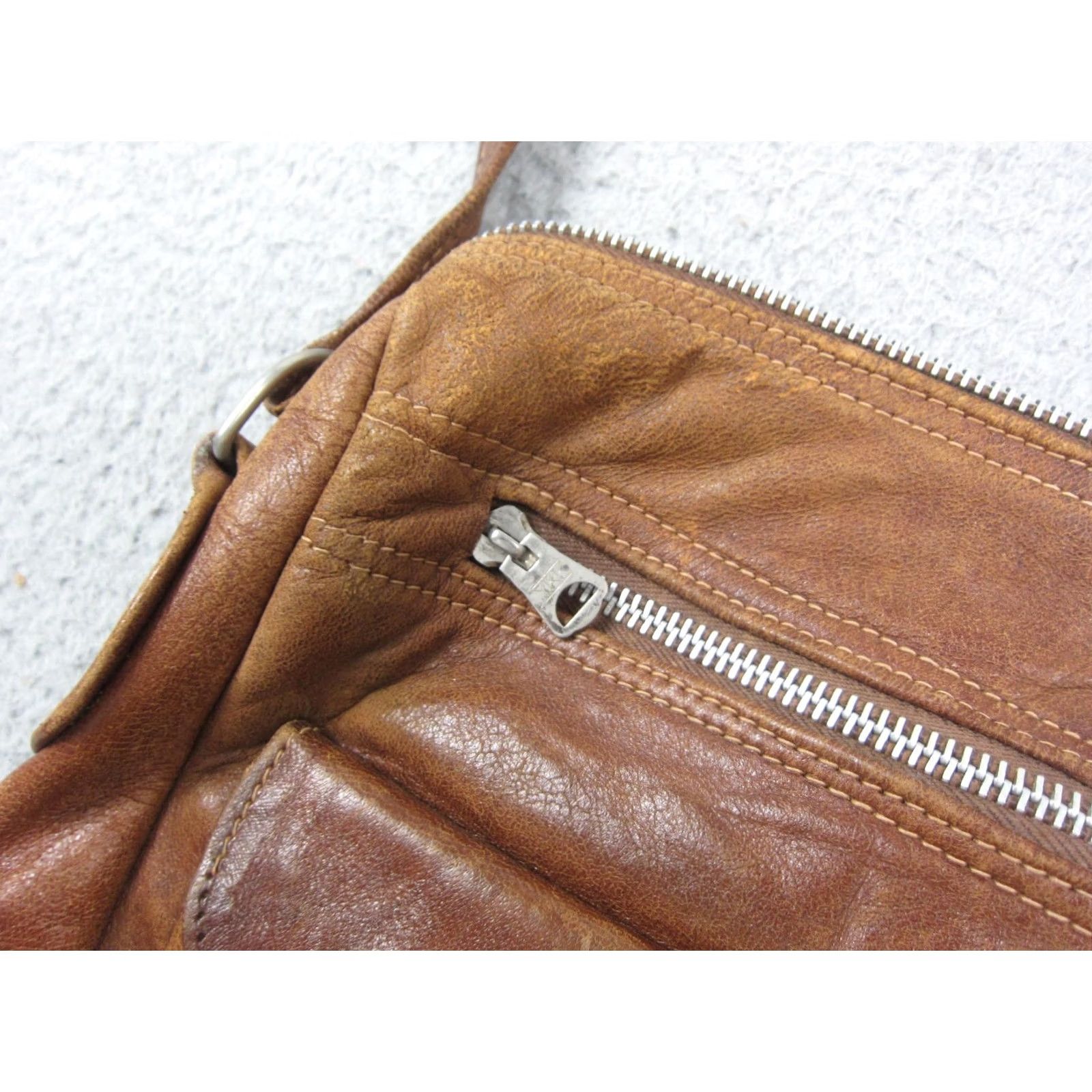 Vintage VINTAGE Womens Bag Brown Leather Crossbody Purse Messenger Satchel 60s 80s 90s Size ONE SIZE - 3 Thumbnail