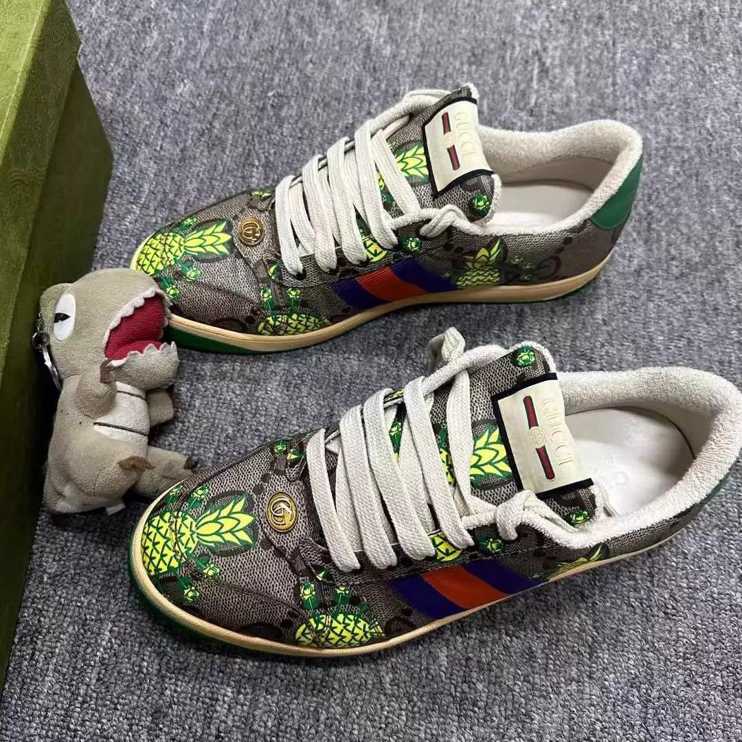 Gucci Gucci Distressed GG Pineapple Sneaker 43.5 EU New with Box Size US 10.5 / EU 43-44 - 1 Thumbnail