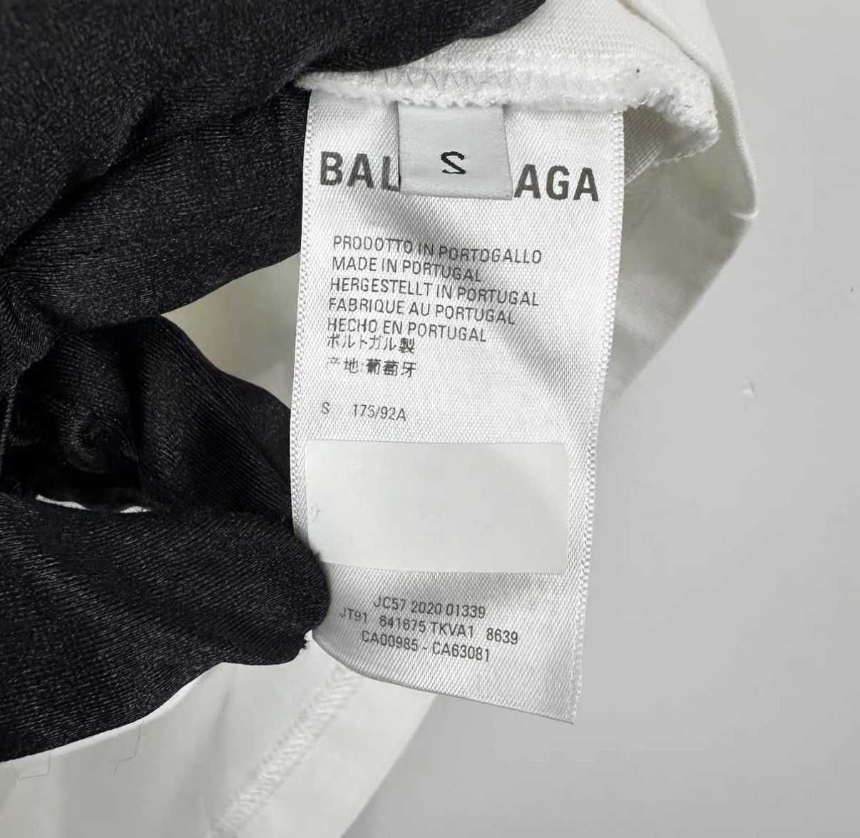 Balenciaga Balenciaga Smiley Dissolving Print T-shirt J42 Size US S / EU 44-46 / 1 - 4 Thumbnail