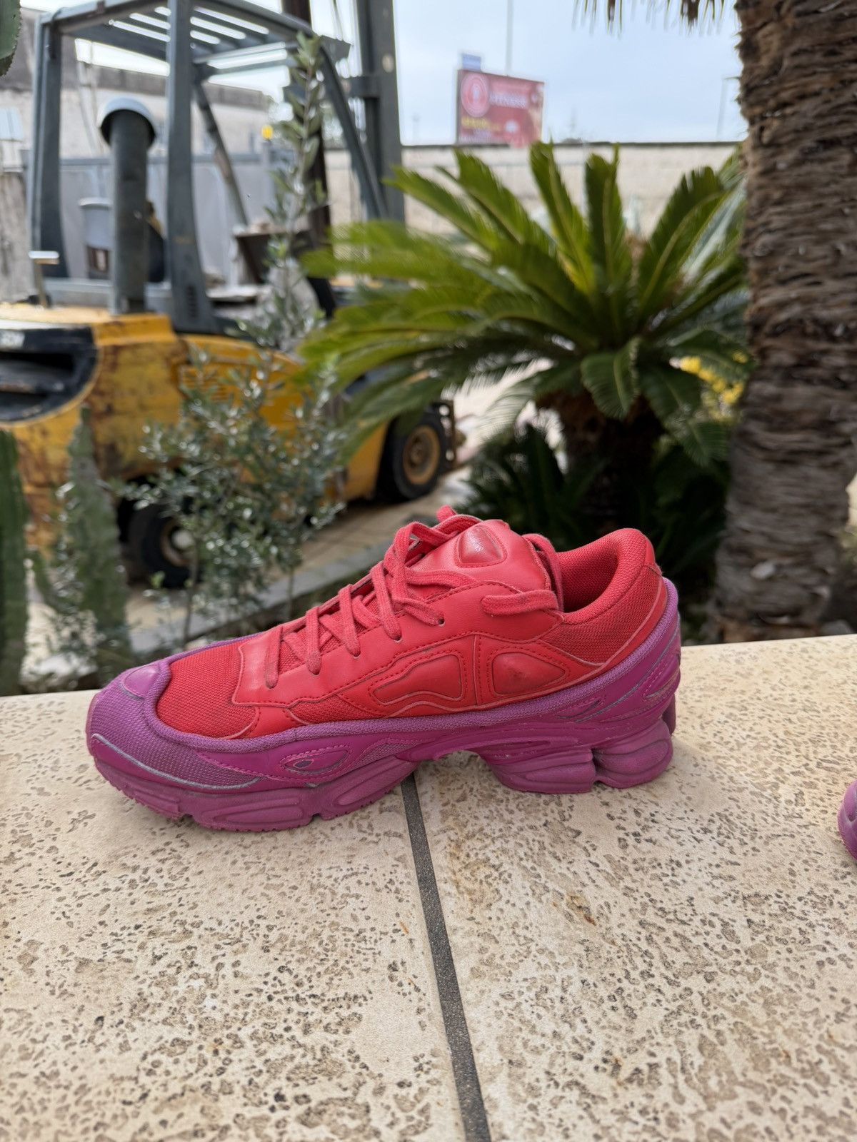 Adidas × Raf Simons Raf Simons x Adidas Ozweego Glory Collegiate Red Shoes Size US 8.5 / EU 41-42 - 6 Thumbnail