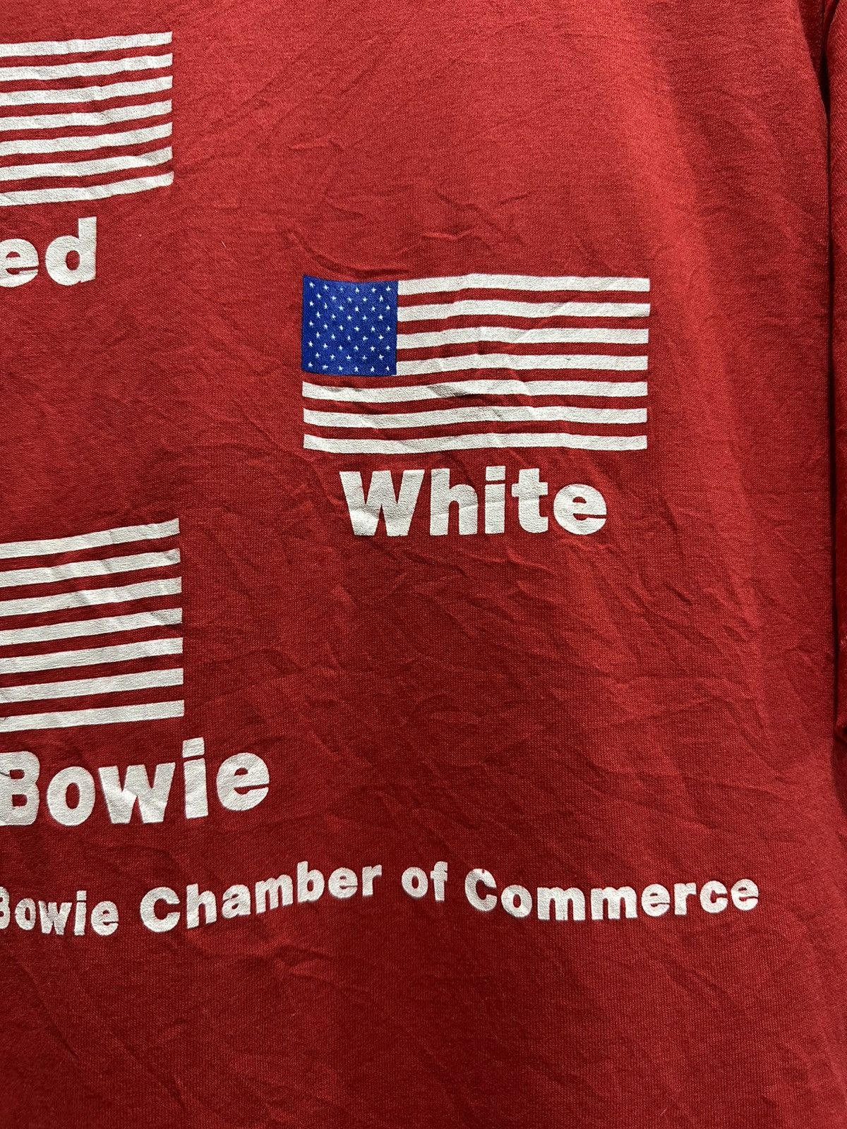 Band Tees × Vintage Vintage 90s Red White And Bowie Flag Usa Tee Size US XL / EU 56 / 4 - 4 Thumbnail