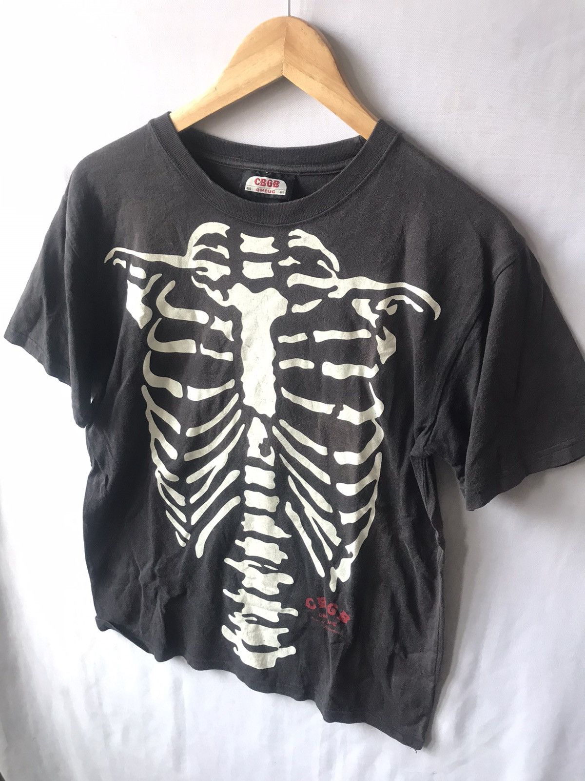 Band Tees CBGB & OMFUG - Home Of Underground Rock Rib Cage Skeleton Size US M / EU 48-50 / 2 - 2 Thumbnail