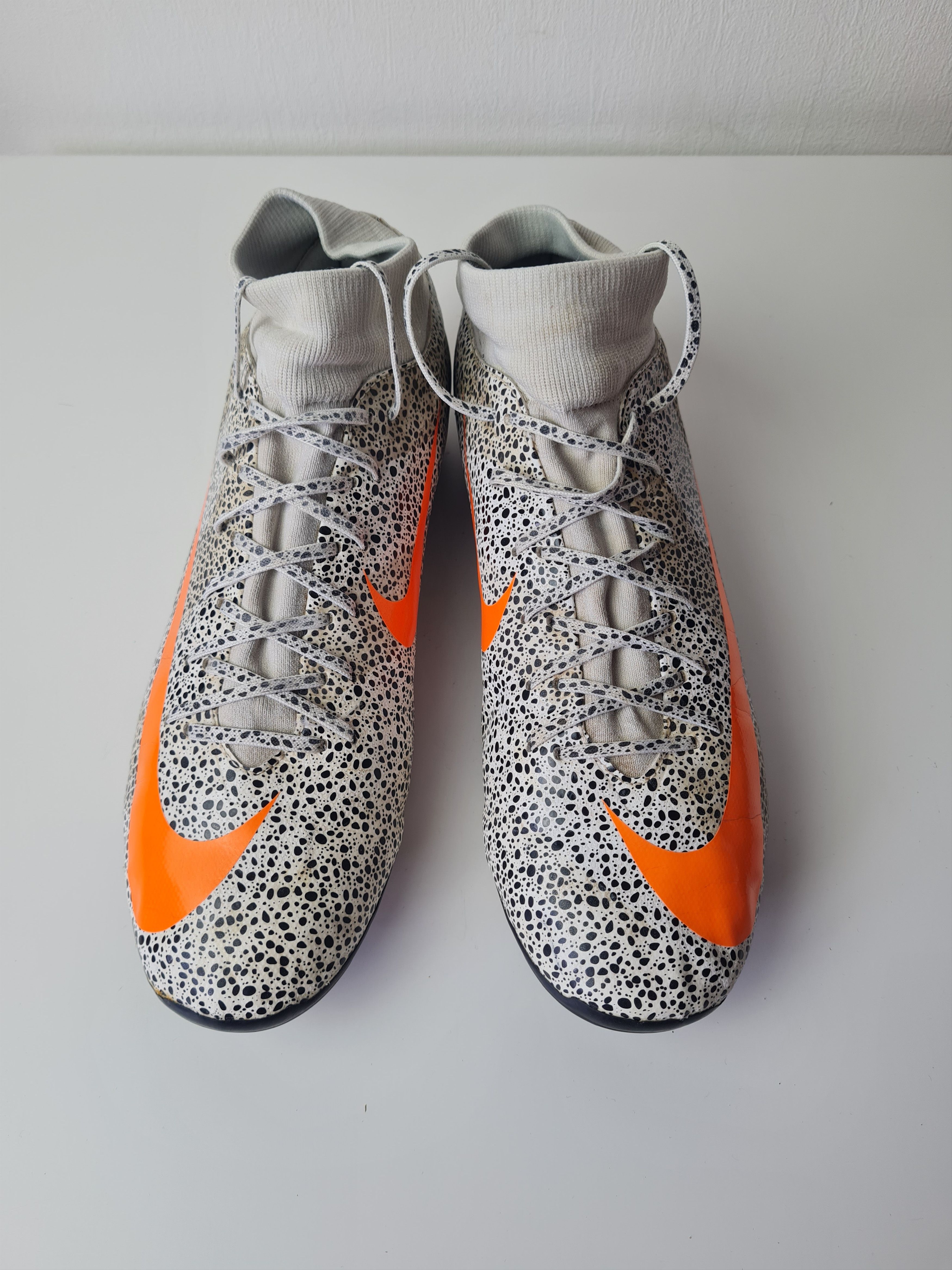 Nike NIKE JR SUPERFLY 7 ACADEMY CR7 FG FOOTBALL BOOTS CLEATS Size US 11 / EU 44 - 17 Thumbnail