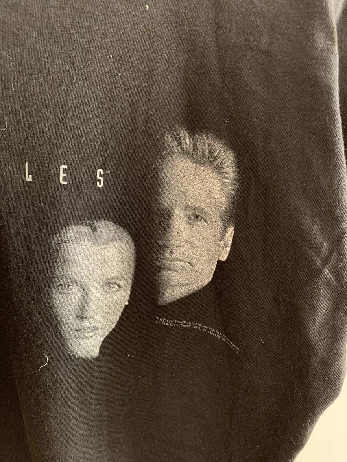Vintage Vintage 90s X-Files Graphic Tee Size US L / EU 52-54 / 3 - 5 Thumbnail