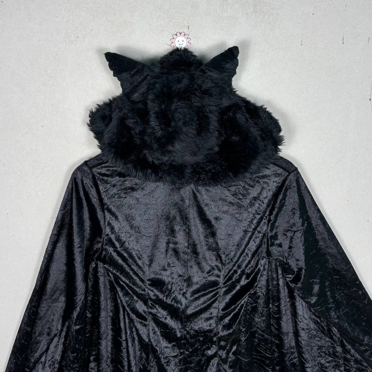 If Six Was Nine Goth Batwing Velvet Hooded Cape Cloak Vampire Black Size US S / EU 44-46 / 1 - 4 Thumbnail