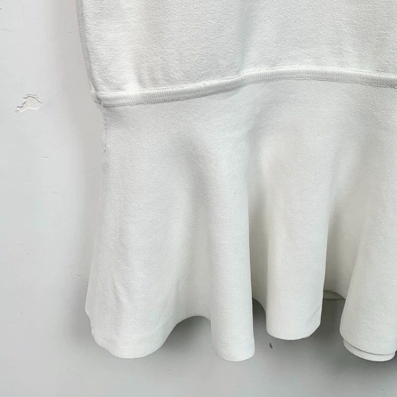 Alexander McQueen Alexander Mcqueen White pearl round neck three-quarter sle Size M / US 6-8 / IT 42-44 - 4 Thumbnail