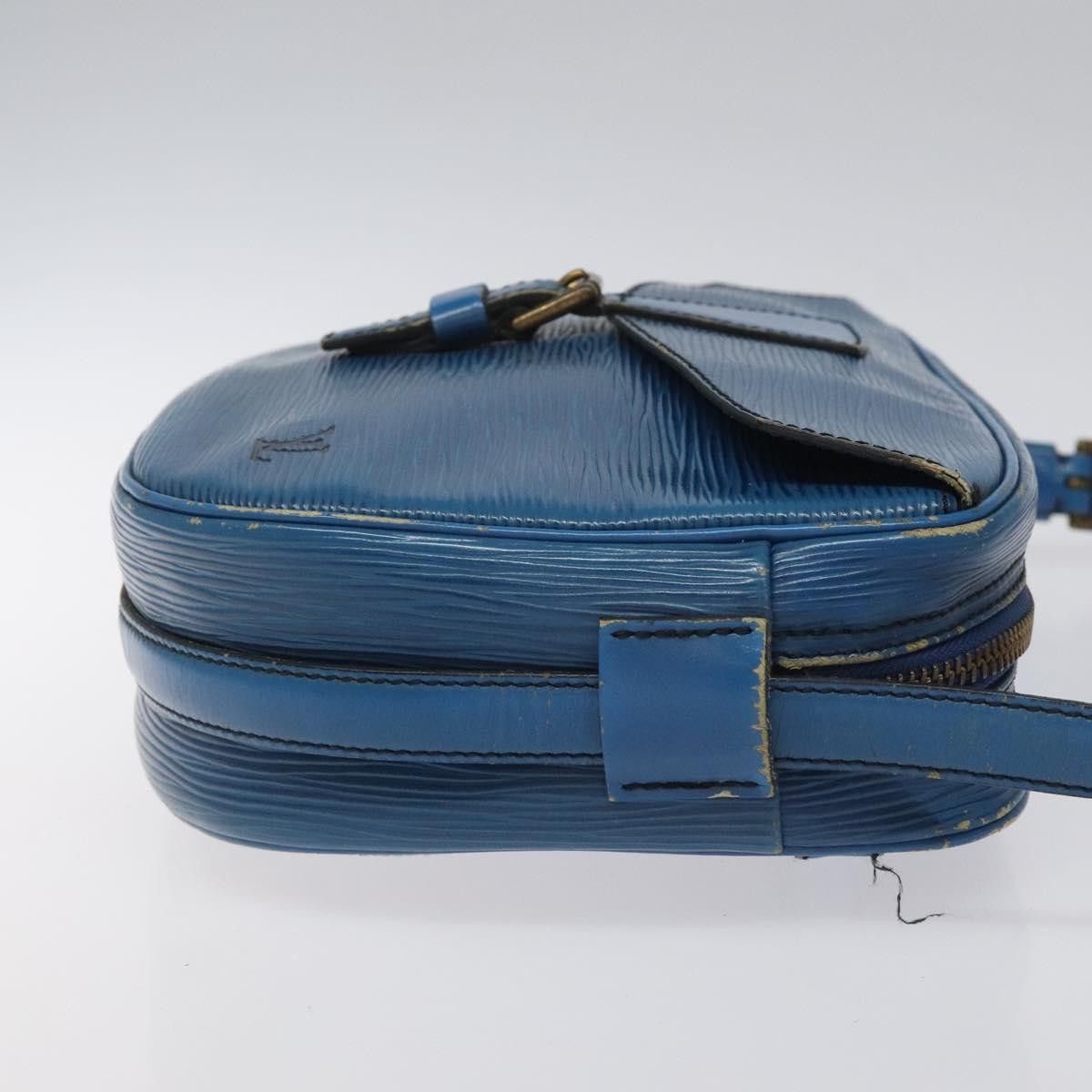 Louis Vuitton LOUIS VUITTON Epi June Feuille Shoulder Bag Blue M52155 Size ONE SIZE - 3 Thumbnail