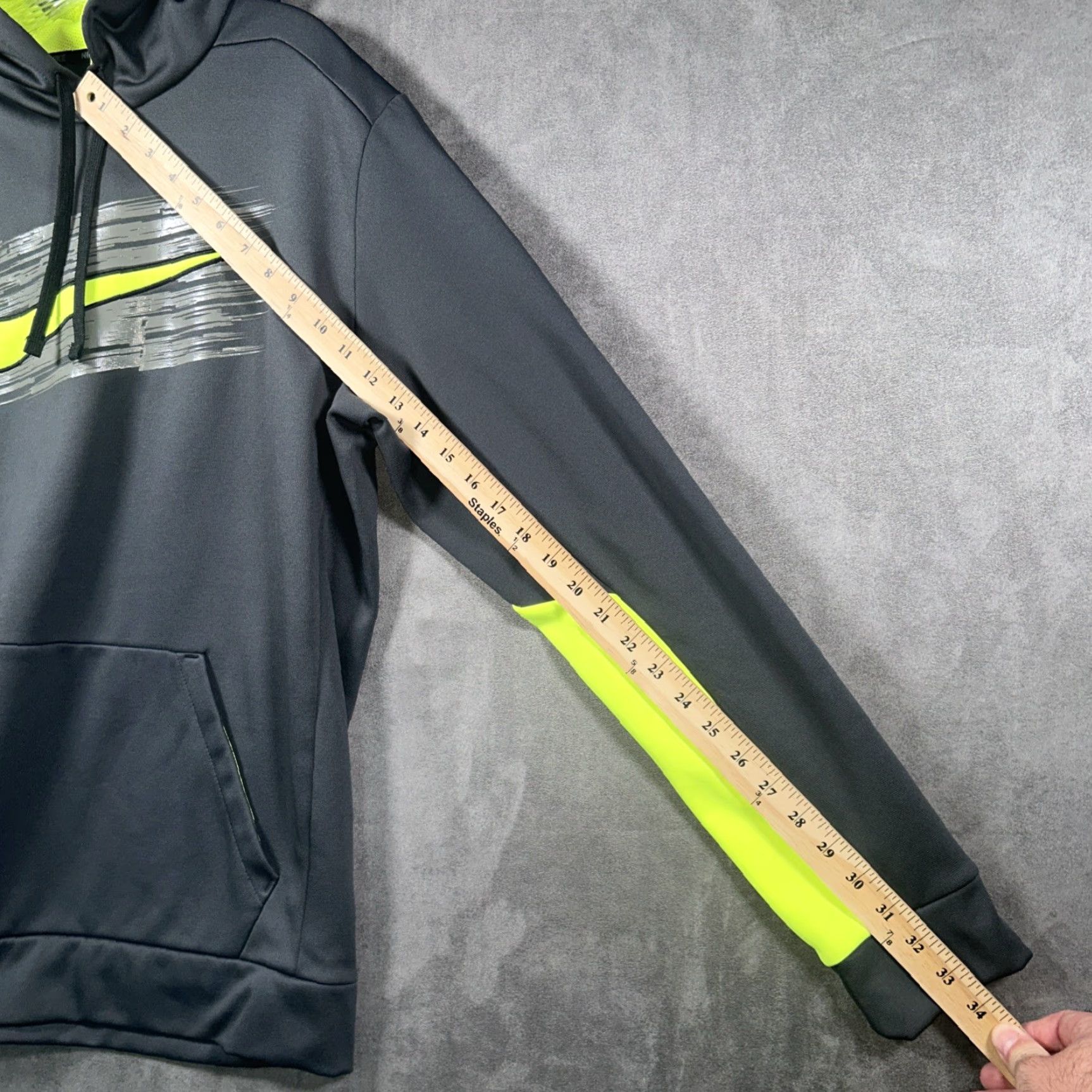 Nike Nike Hoodie Men L Dark Gray Pockets Therma-Fit Sweatshirt Center Swoosh Shirt Size US L / EU 52-54 / 3 - 7 Thumbnail