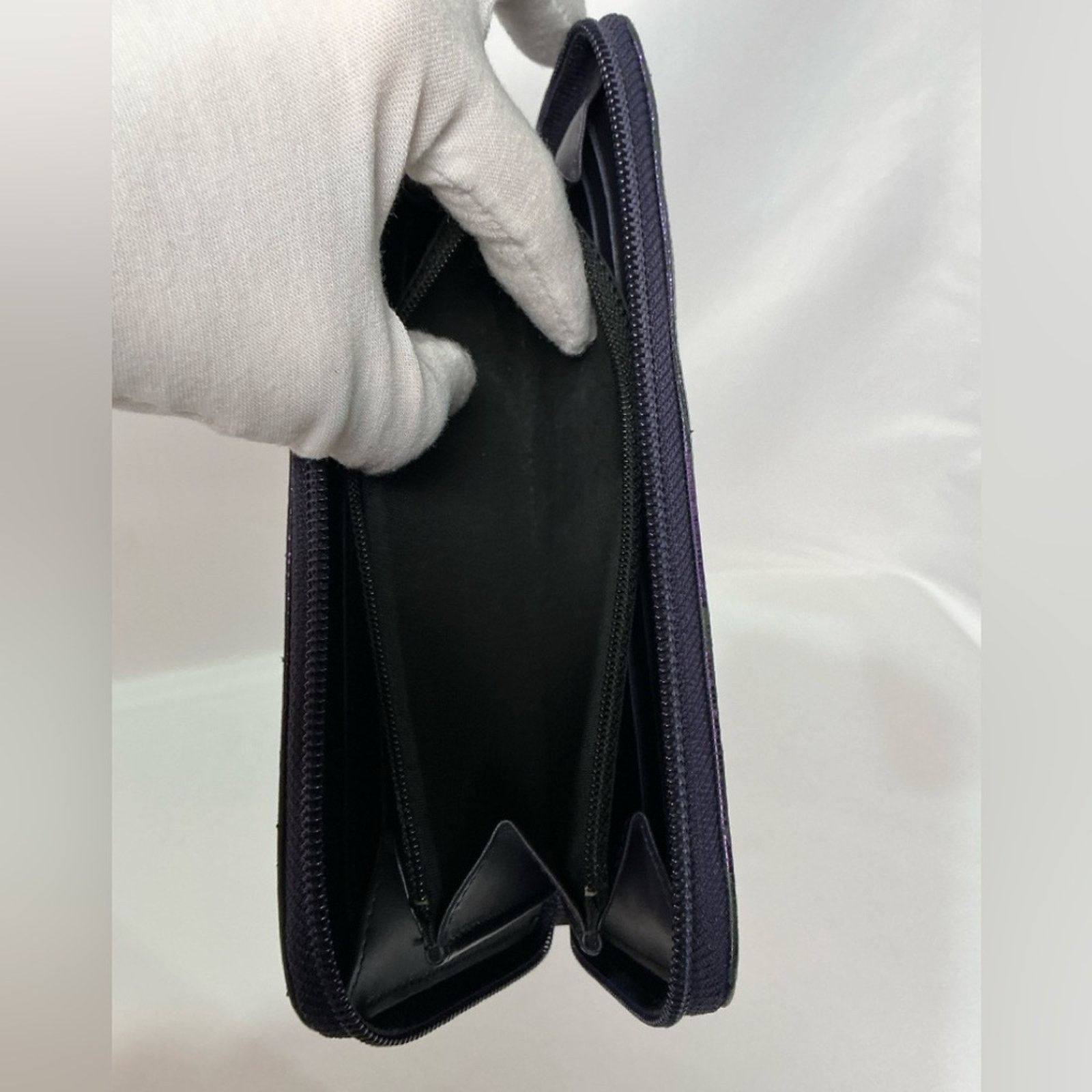 Chanel CHANEL Iridescent Purple Caviar Zip Lizard Embossed Wallet Size ONE SIZE - 14 Thumbnail