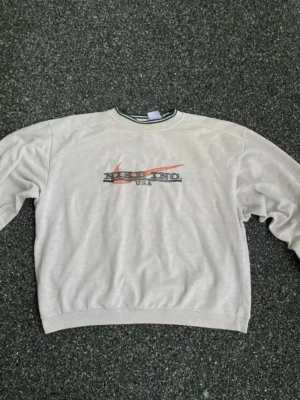 Vintage 90s nike big embroidered sweatshirt nike swoosh usa