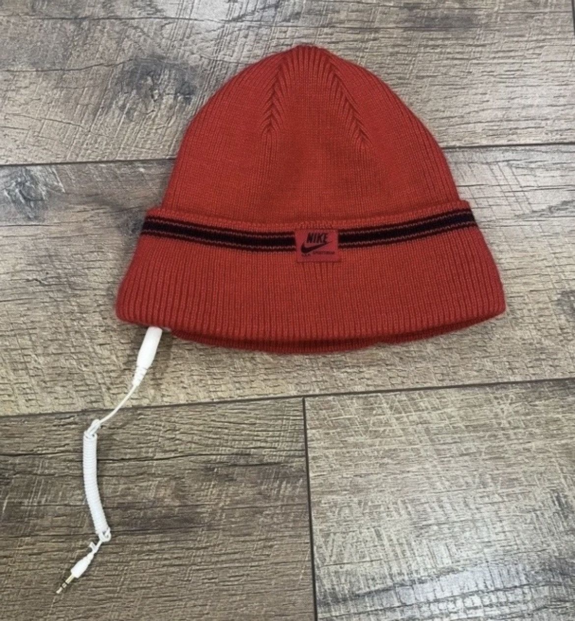 NEW Vintage Y2k Nike Audio Headphones Beanie Red Tech NWOT