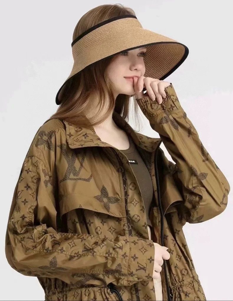 Louis Vuitton Louis Vuitton Coffee brown parka full logo jacket 2503-Next Size XXS / US 00 / IT 34 - 5 Thumbnail