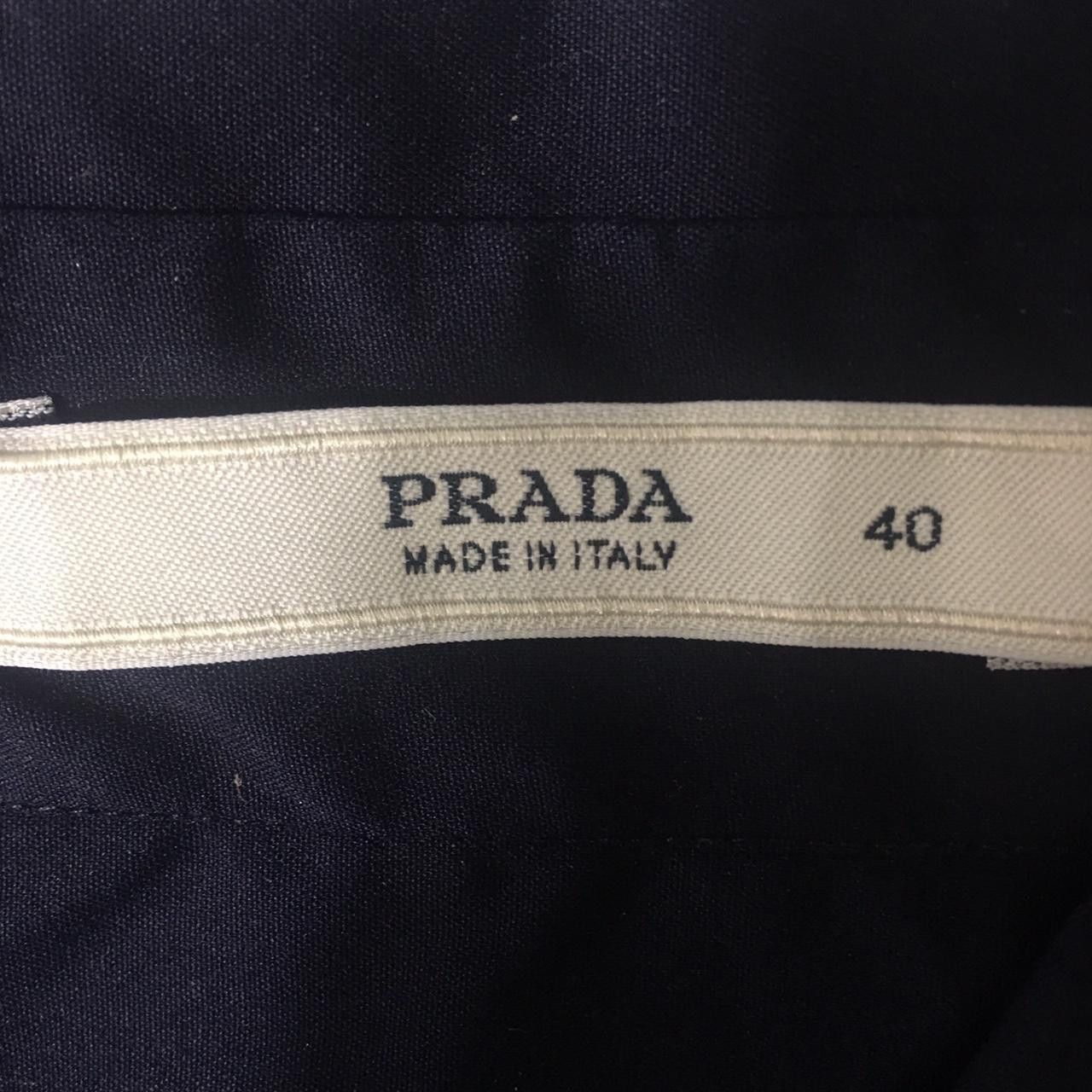 Vintage Vtg PRADA MILANO Made In ITALY Minimalist Casual Tee Shirt Size S / US 4 / IT 40 - 3 Thumbnail