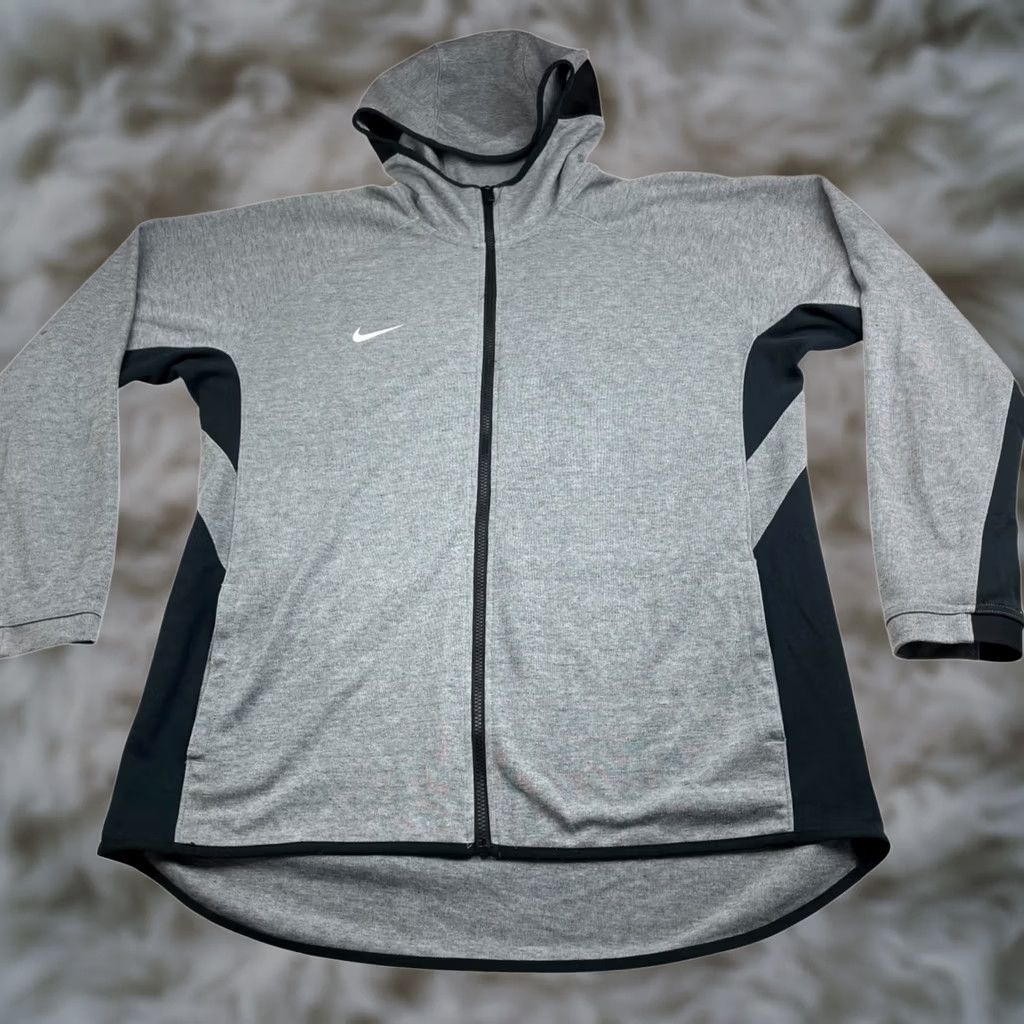 Nike Nike Men's Showtime Hoodie Full Zip Gray XL Hoodie Mens XL Gray Nike Showtime Full Zip Hoodie Size US XL / EU 56 / 4 - 1 Thumbnail