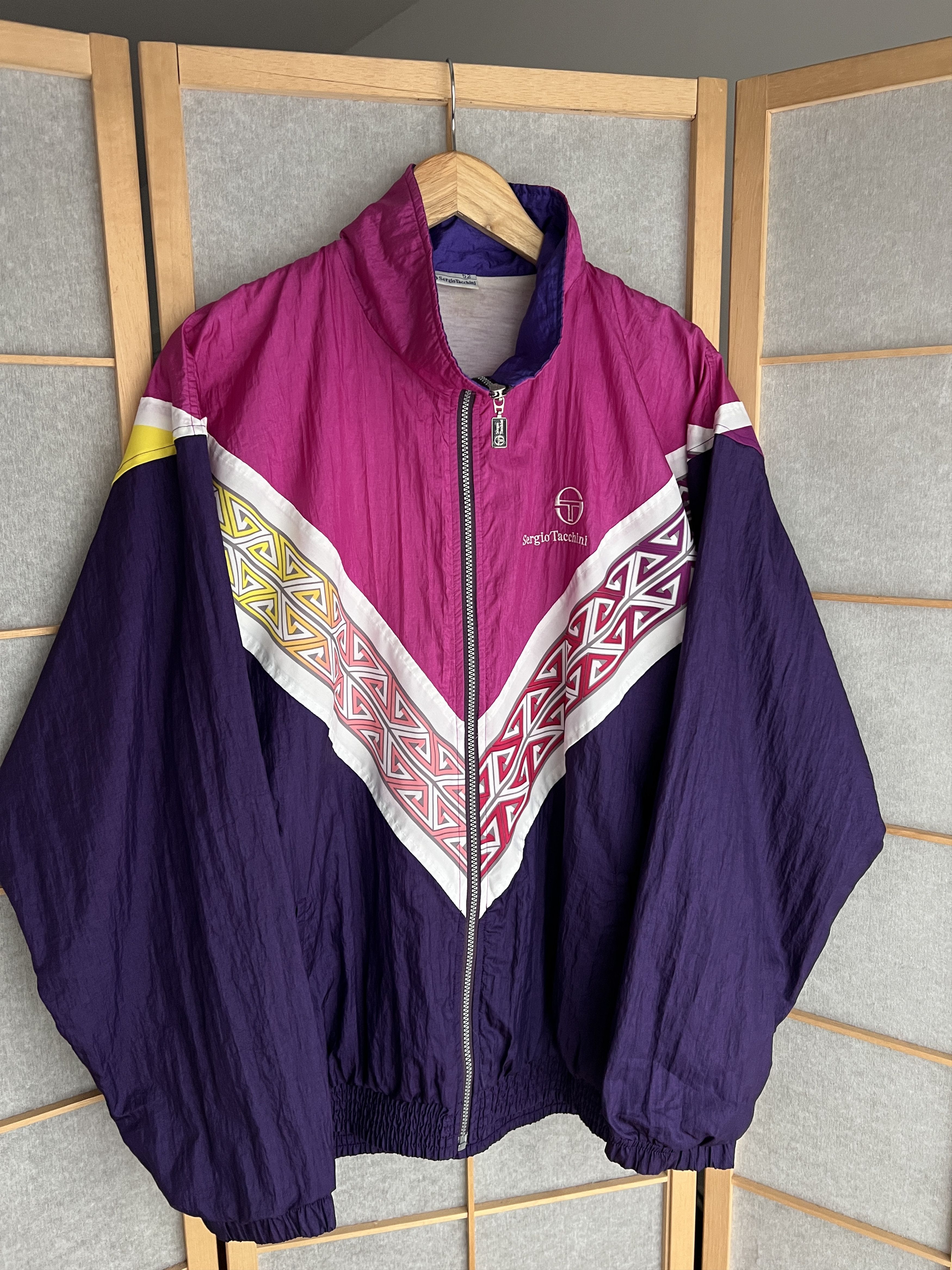 Sergio Tacchini Sergio Tacchini vintage 80s 90s nylon track top retro jacket Size US L / EU 52-54 / 3 - 2 Thumbnail