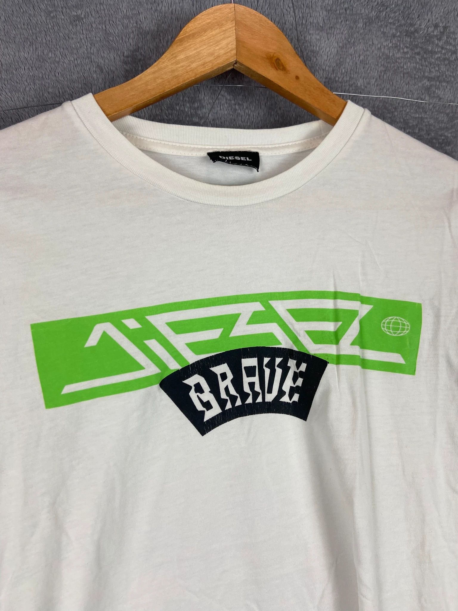 Diesel Diesel "Brave" White Graphic Tee M Size US M / EU 48-50 / 2 - 2 Thumbnail