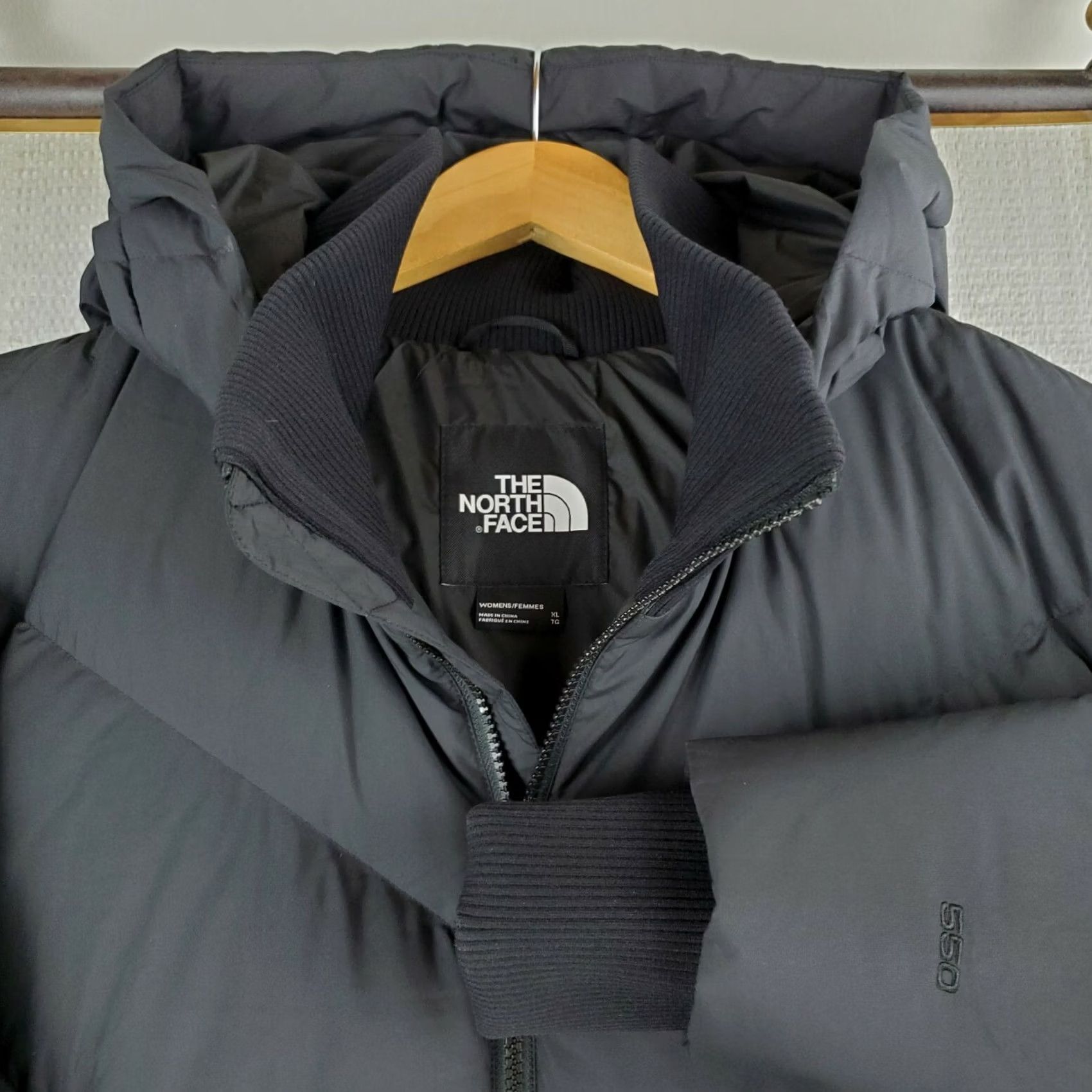 The North Face VINTAGE The North Face XL Womens Down Filled Hooded Coat Parka Black 550 Size XL / US 12-14 / IT 48-50 - 5 Thumbnail