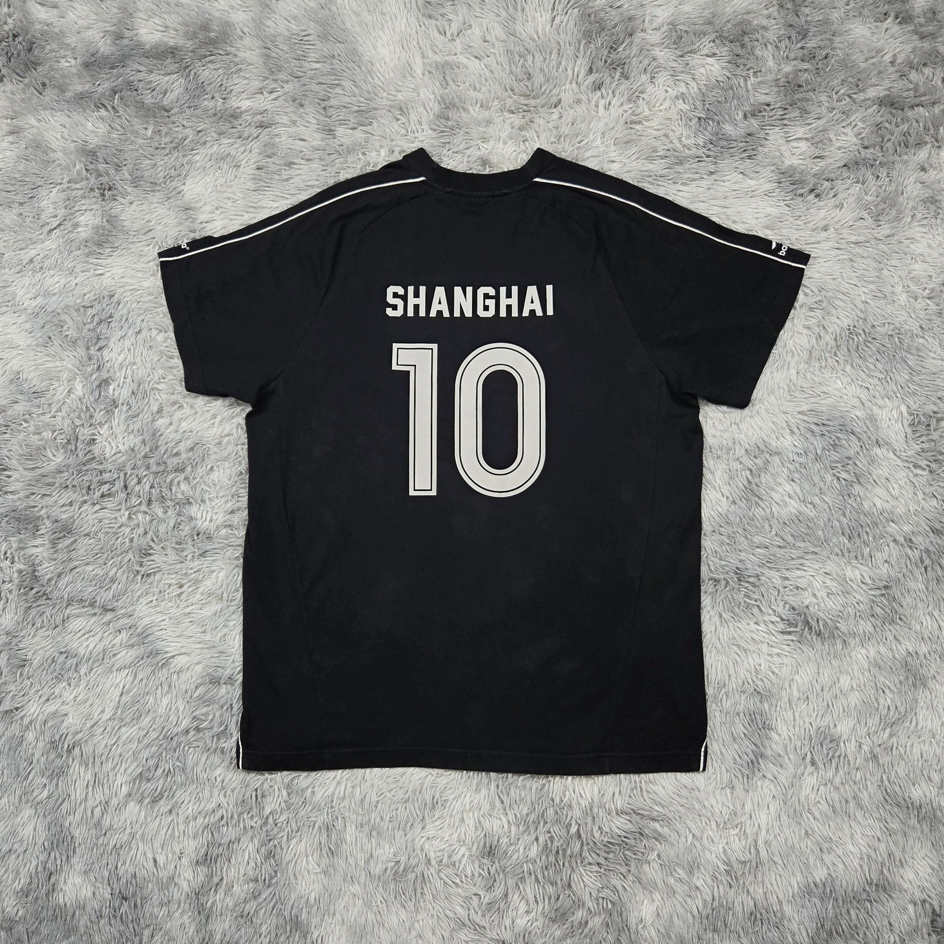 Balenciaga balenciaga black short sleeve football t-shirt Size US M / EU 48-50 / 2 - 2 Thumbnail