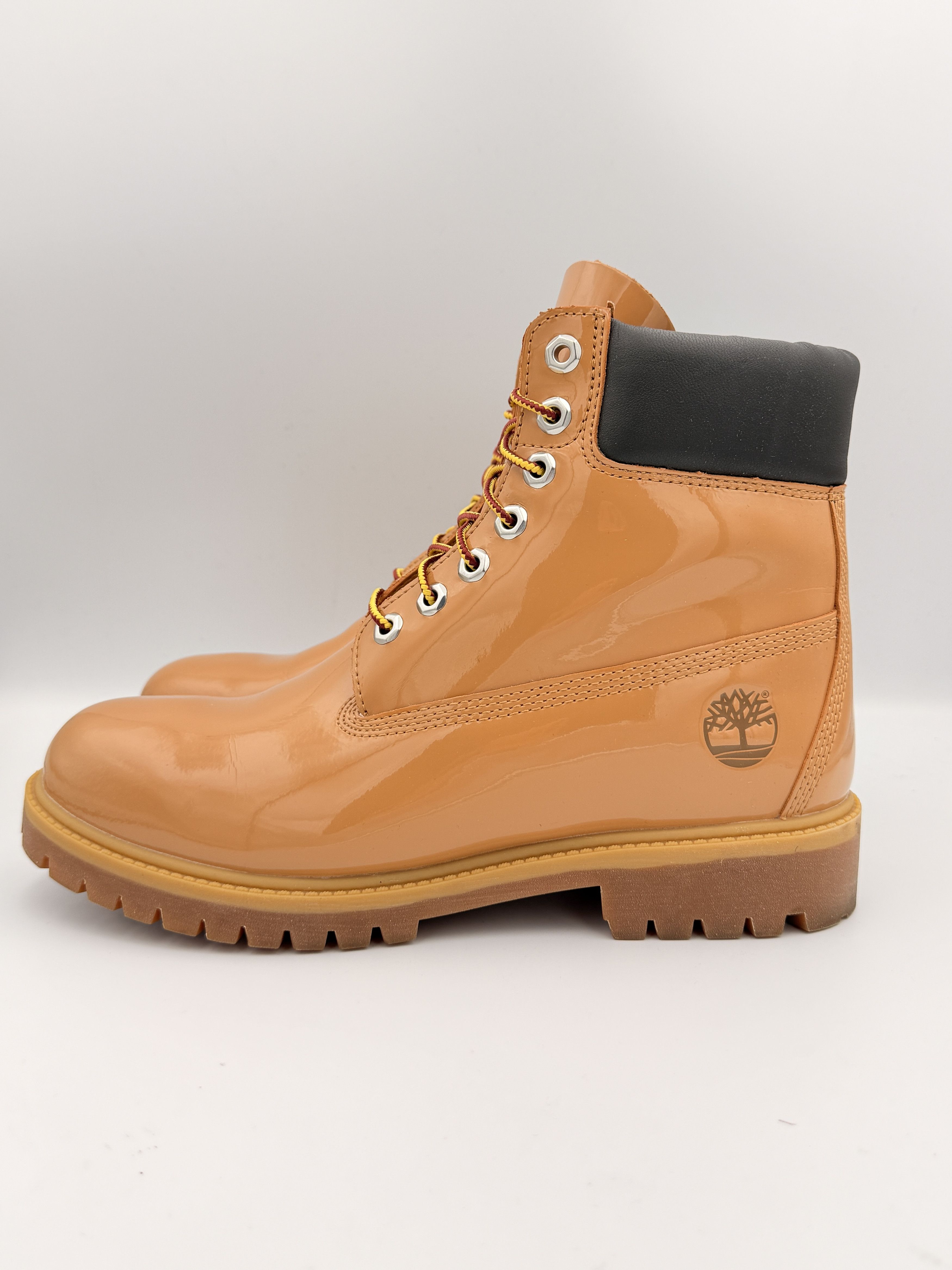 Timberland Veneda Carter Timberland 6" Boot Patent Leather Wheat Brown Size US 8.5 / EU 41-42 - 4 Thumbnail