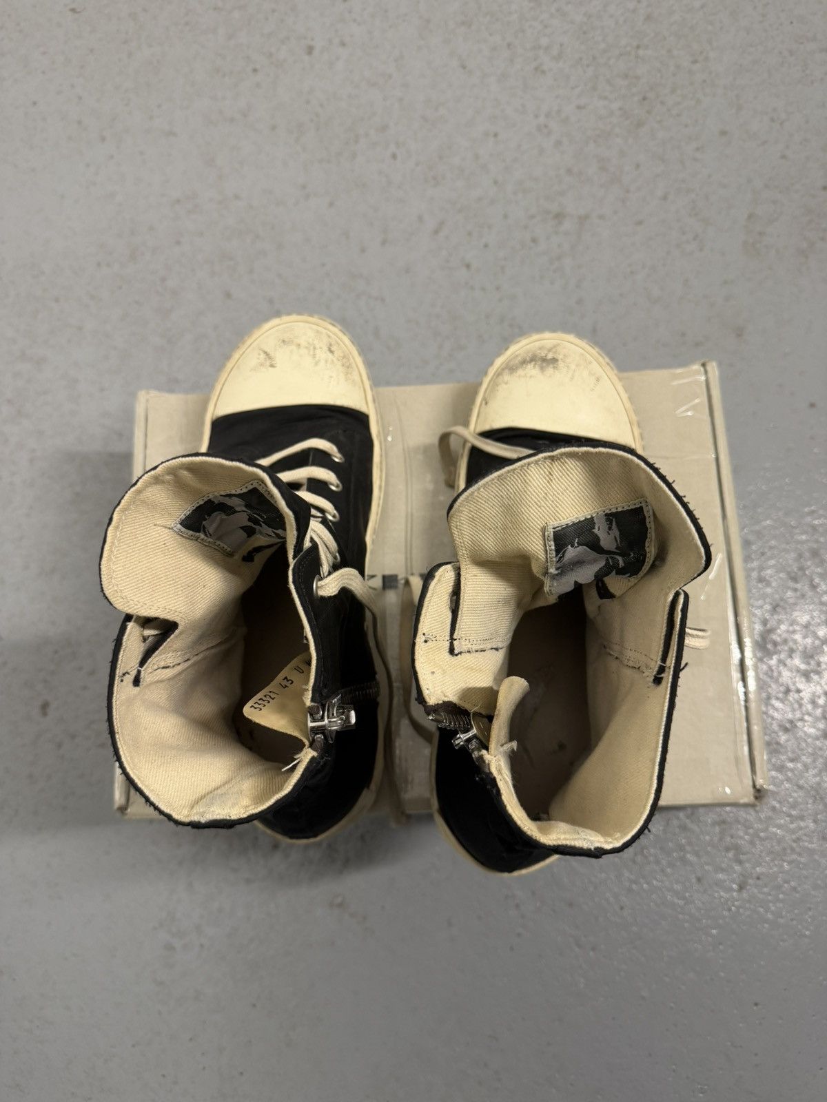 Rick Owens Drkshdw Rick Owens Drkshdw High Ramones Sneakers With Box And Bag Size US 10 / EU 43 - 12 Thumbnail