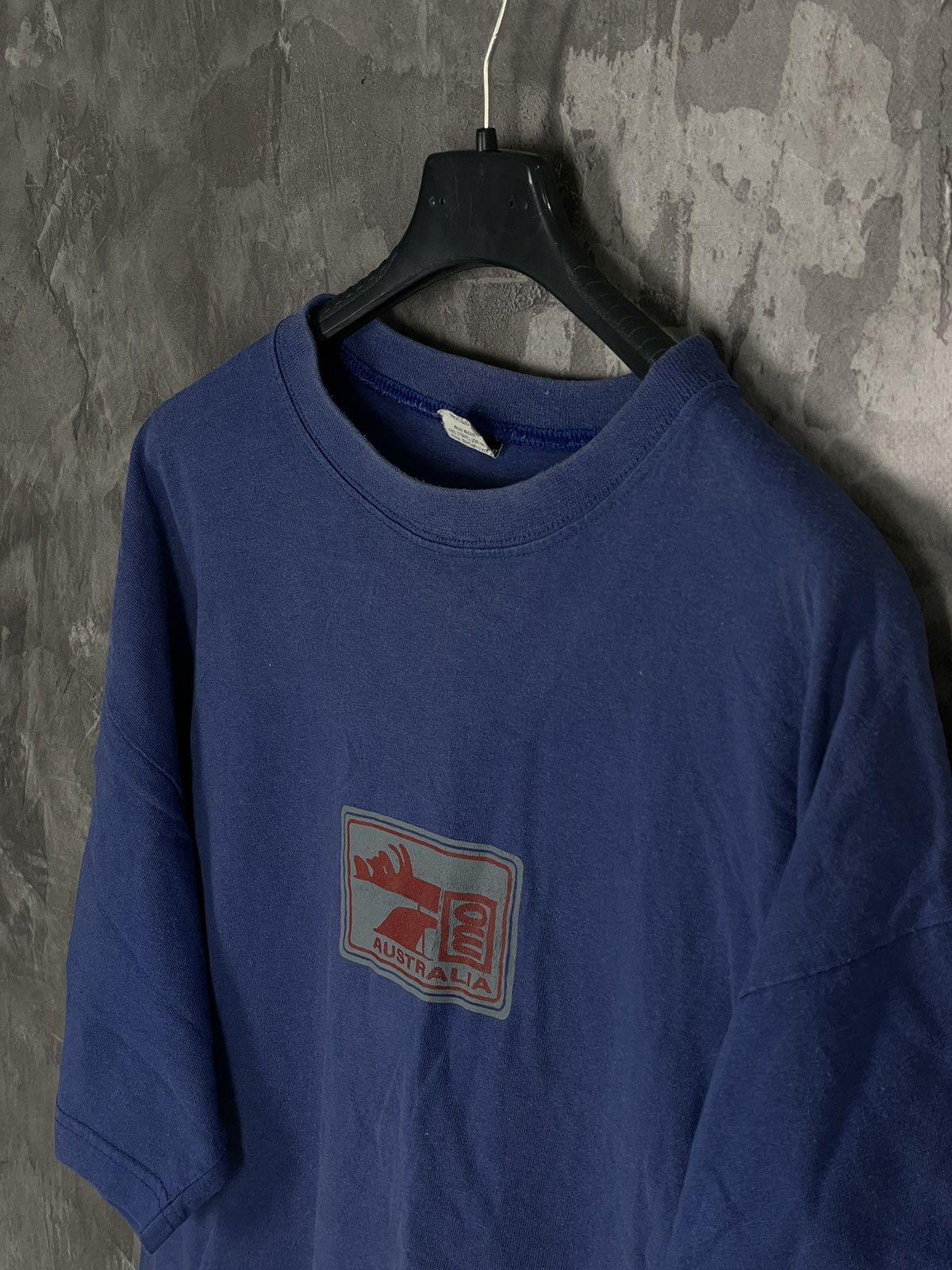 Japanese Brand × Vintage Australia Y2K Vintage Streetwear Surf 90s T shirt Size US L / EU 52-54 / 3 - 6 Thumbnail