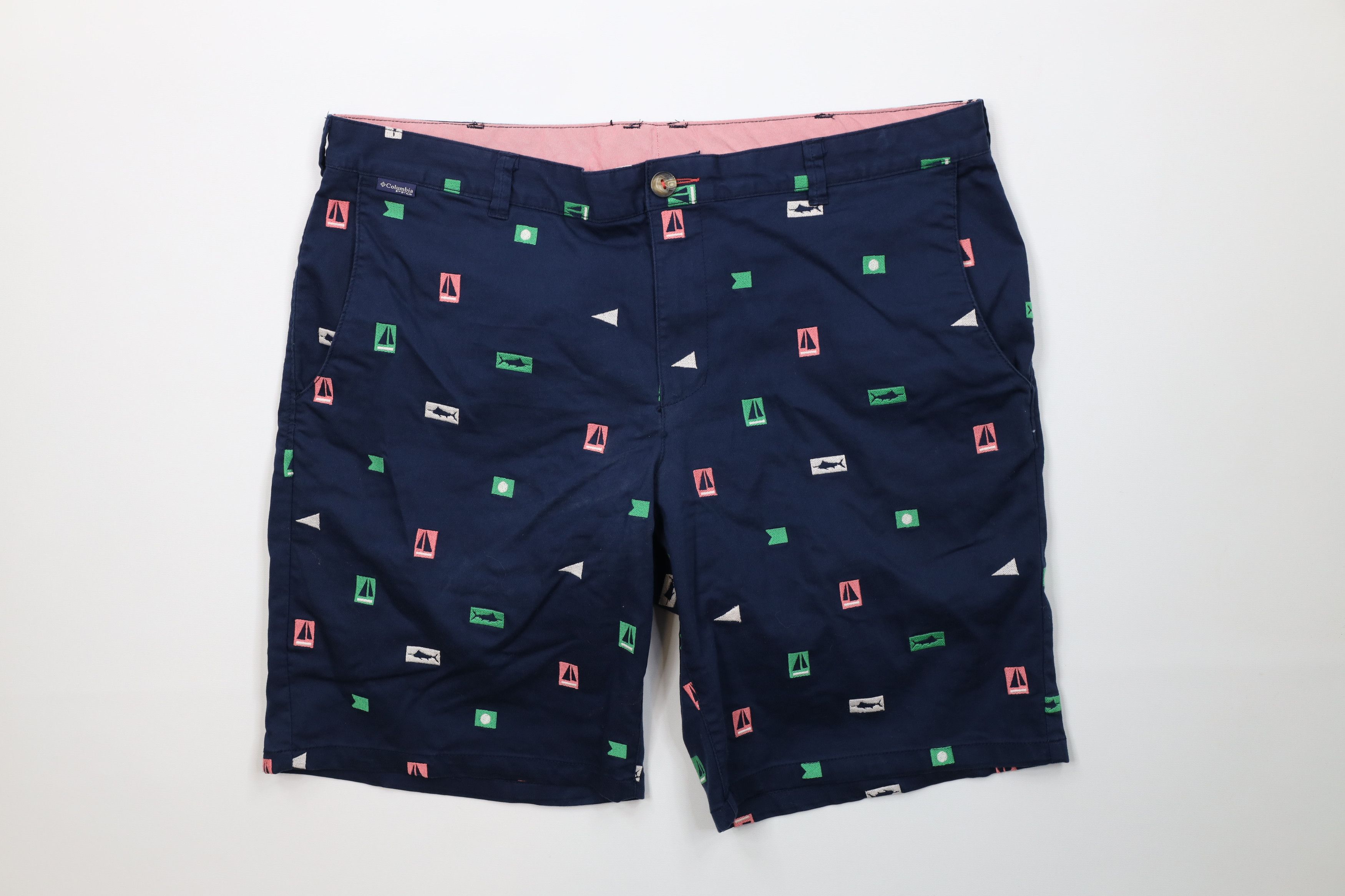 Columbia Columbia PFG Sailboat Fish All Over Print Chino Shorts Blue Size US 38 / EU 54 - 1 Thumbnail
