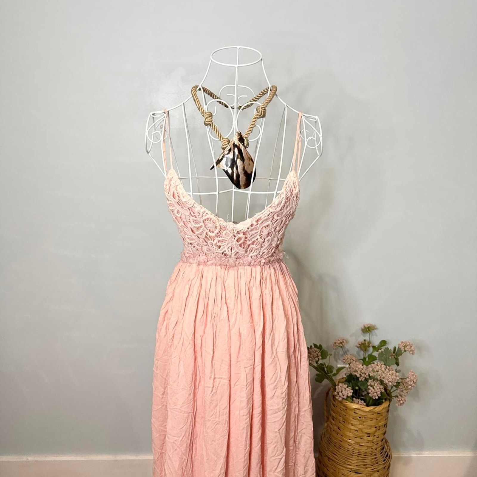 Vintage tiered pink prairie peasant milkmaid sun dress
