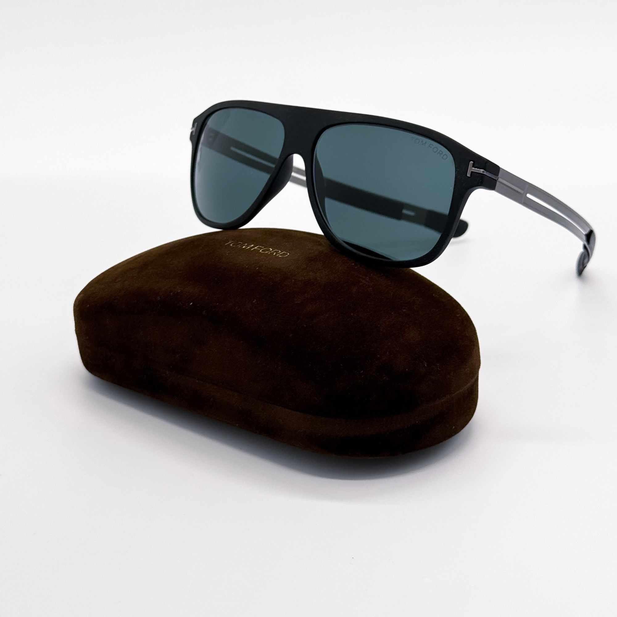 Tom Ford NEW TOM FORD TODD SUNGLASSES TF880 02V AVIATOR BLACK FT0880 Size ONE SIZE - 1 Thumbnail