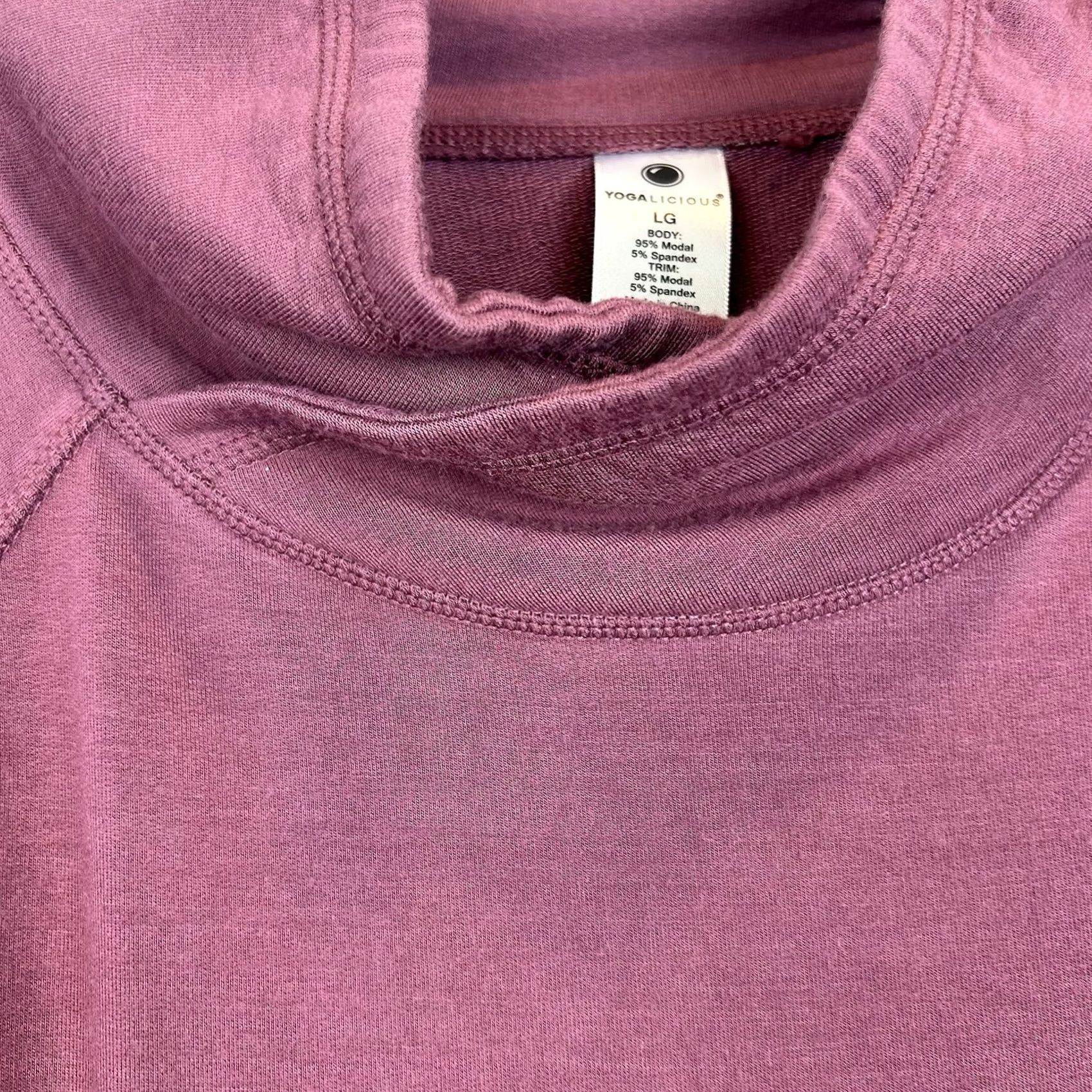 Vintage Yogalicious Womens Sweatshirt L Pink Round Neck Pullover Activewear Casual Stretch Modal Regular Sleep? (Note: no extra text) Size L / US 10 / IT 46 - 6 Thumbnail
