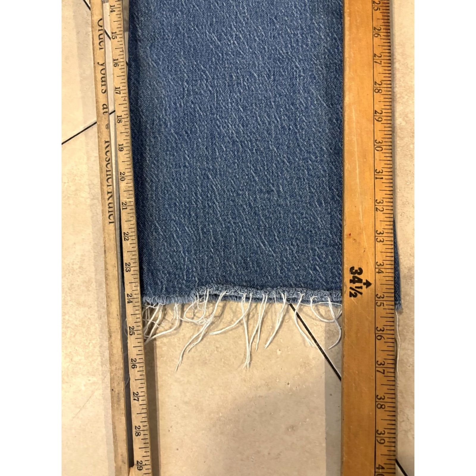 J.Crew J.Crew Jeans Womens 32 Blue 9" Demi Boot Crop Raw Hem Medium Wash Denim Shirt/Belt Loops Pockets Zip Fly Jeans Womens Size 24" / US 00 / IT 34 - 7 Thumbnail