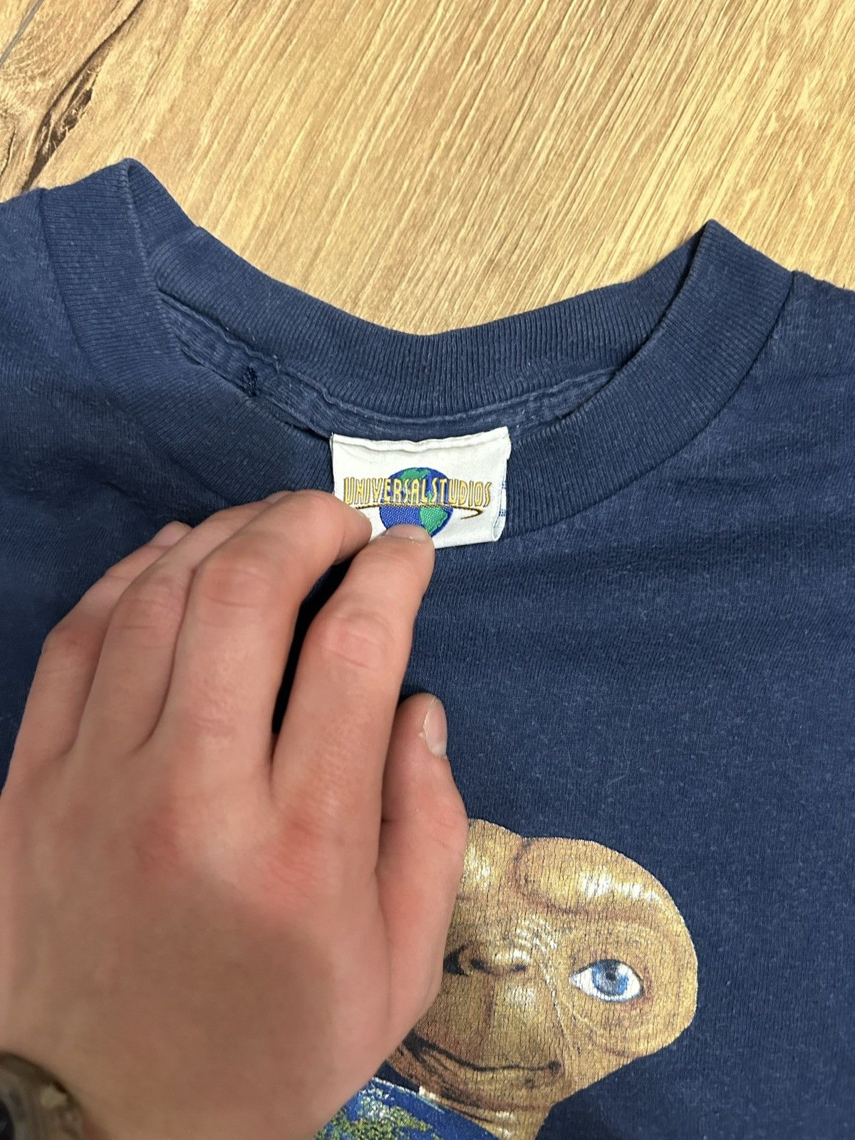 Universal Studios Vintage Universal Studios Florida E.T. Movie T-Shirt Size US L / EU 52-54 / 3 - 2 Thumbnail