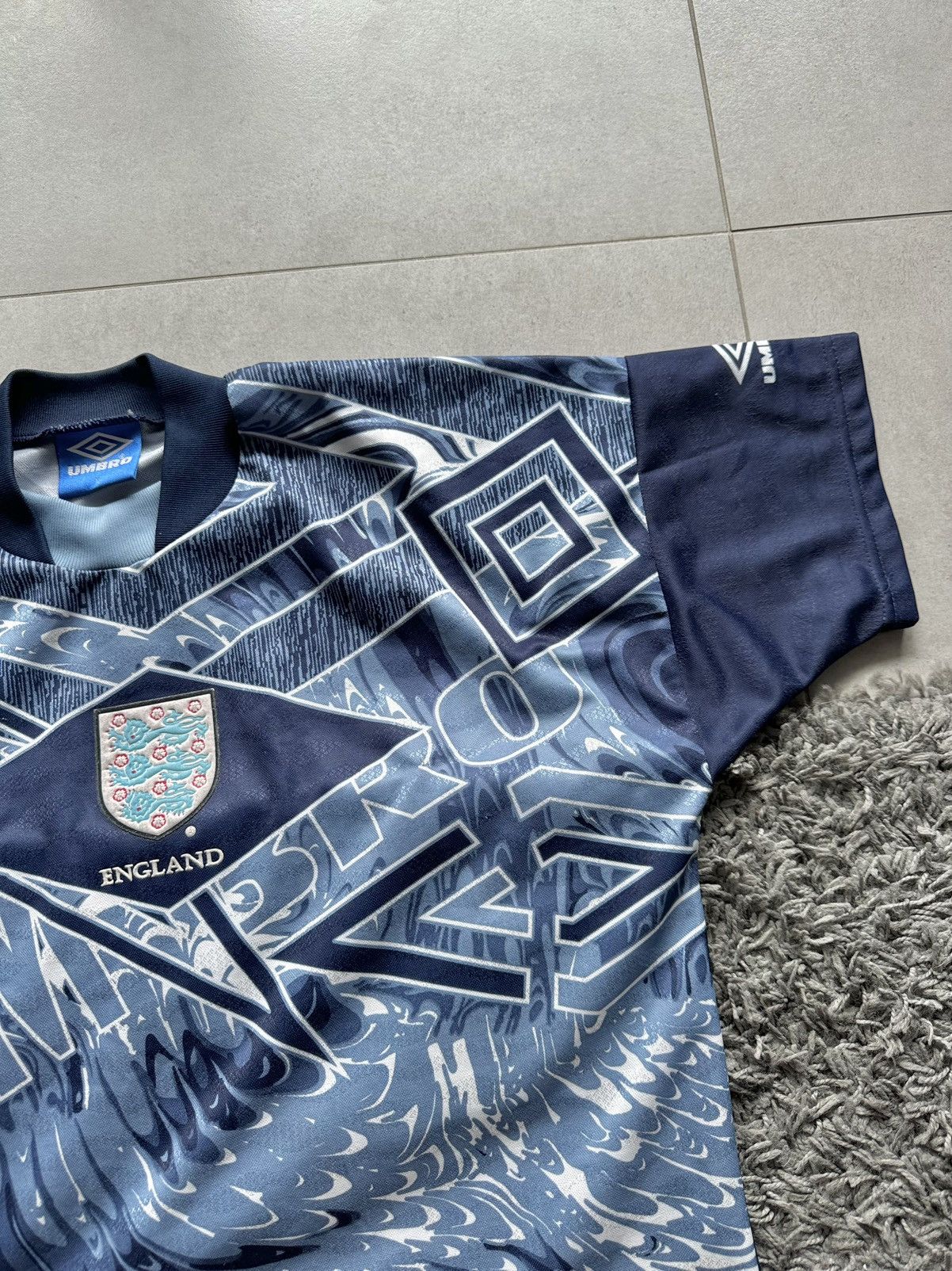 Umbro × Vintage Vintage England 1996 🏴󠁧󠁢󠁥󠁮󠁧󠁿 soccer jersey football t-shirt Size US S / EU 44-46 / 1 - 5 Thumbnail