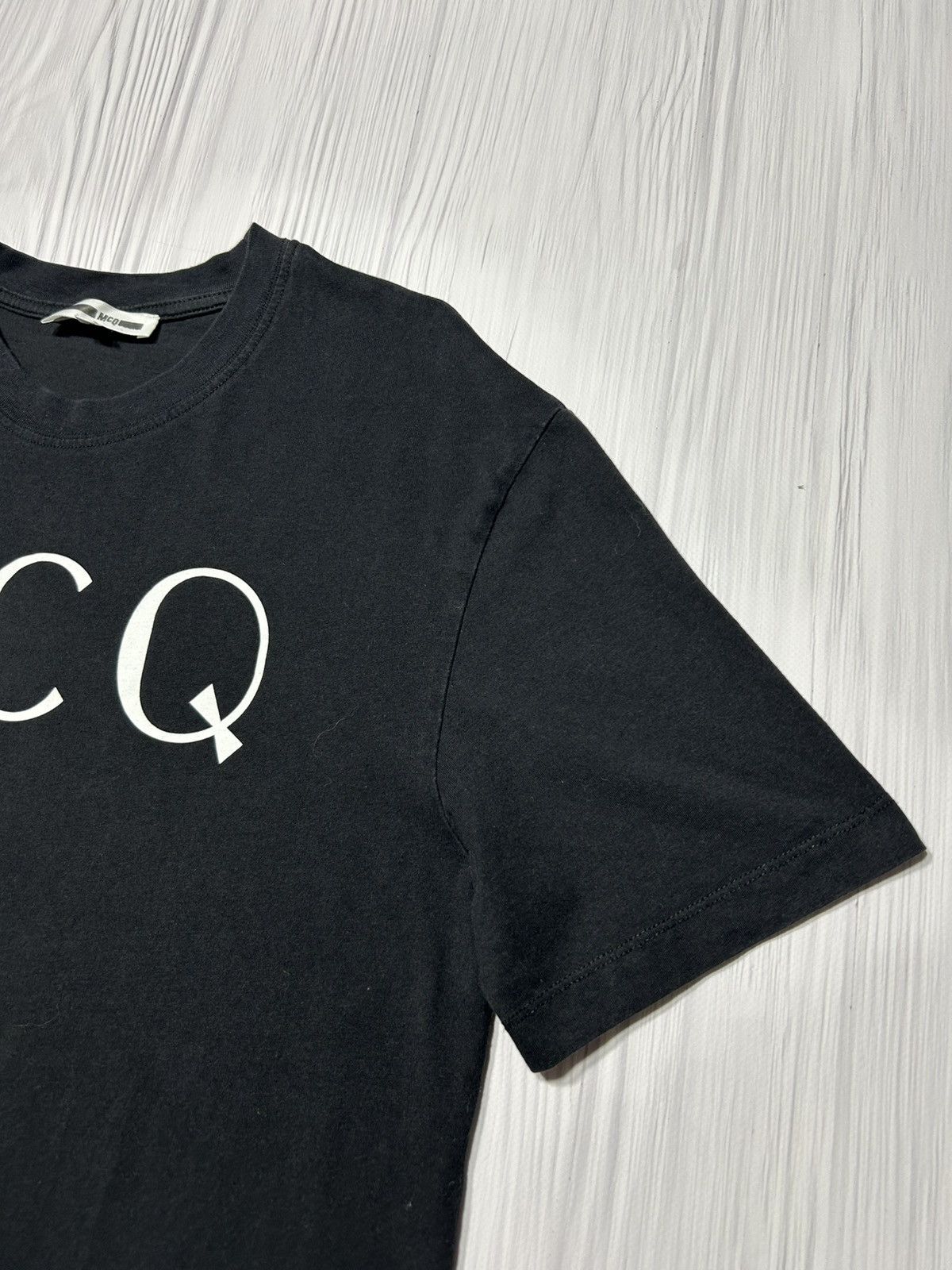 MCQ MCQ Alexander McQueen Logo Black T-Shirt Size L Size US L / EU 52-54 / 3 - 5 Thumbnail