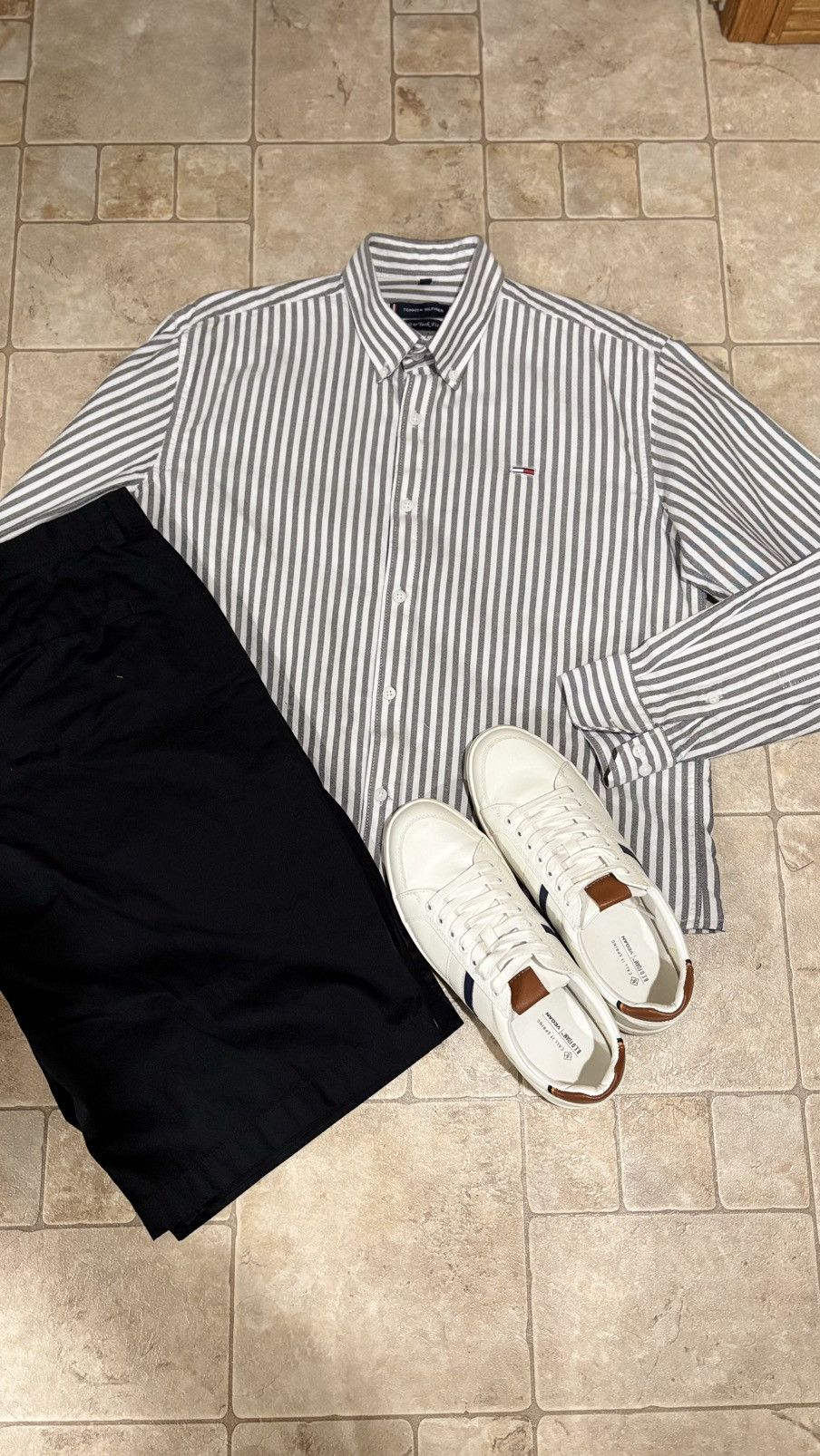 Tommy Hilfiger Cropped Tommy Hilfiger Size US XL / EU 56 / 4 - 1 Thumbnail