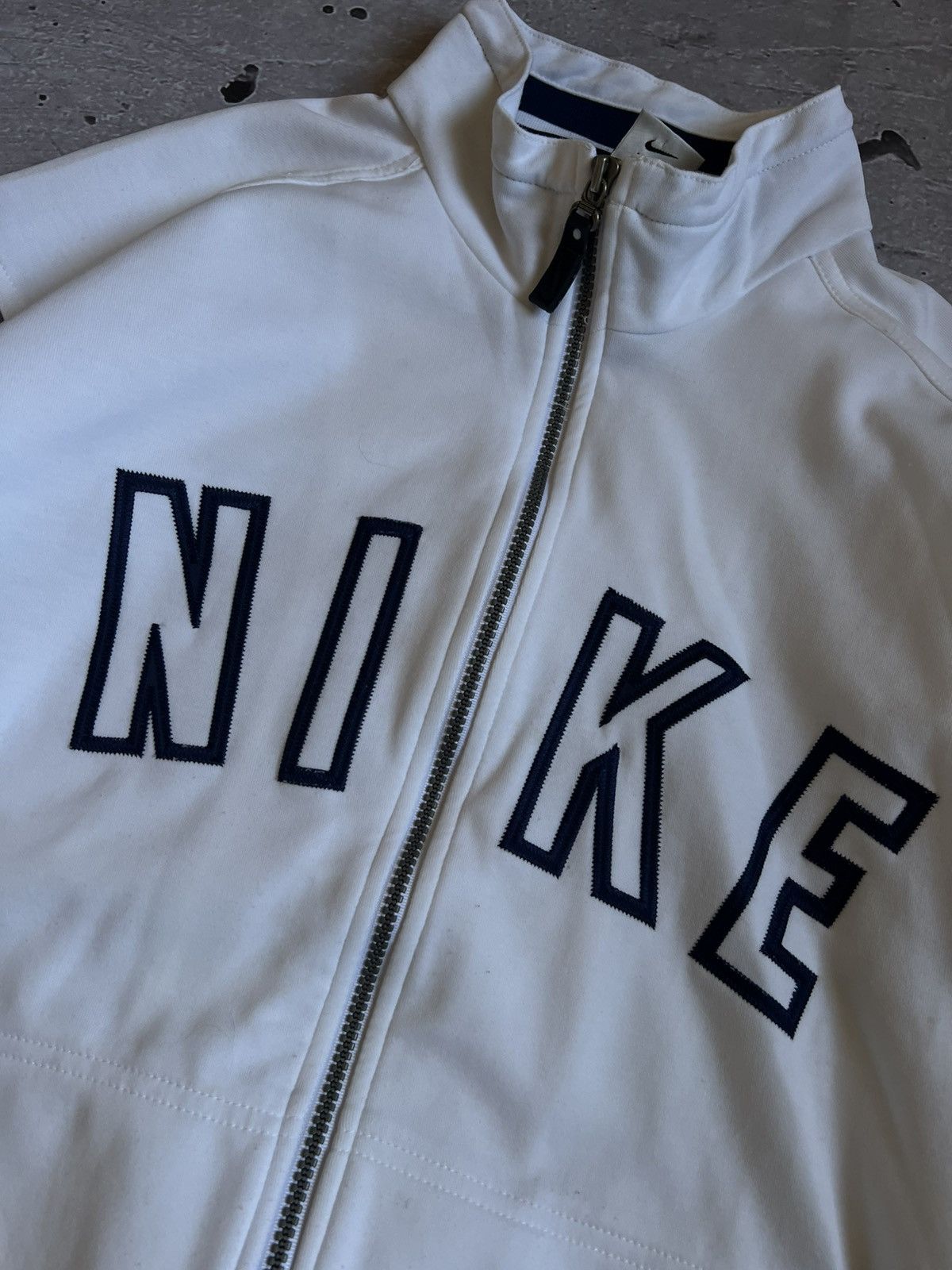 Nike Vintage Nike Full Zip Jacket Navy Men’s Retro Style Size M Size US M / EU 48-50 / 2 - 4 Thumbnail