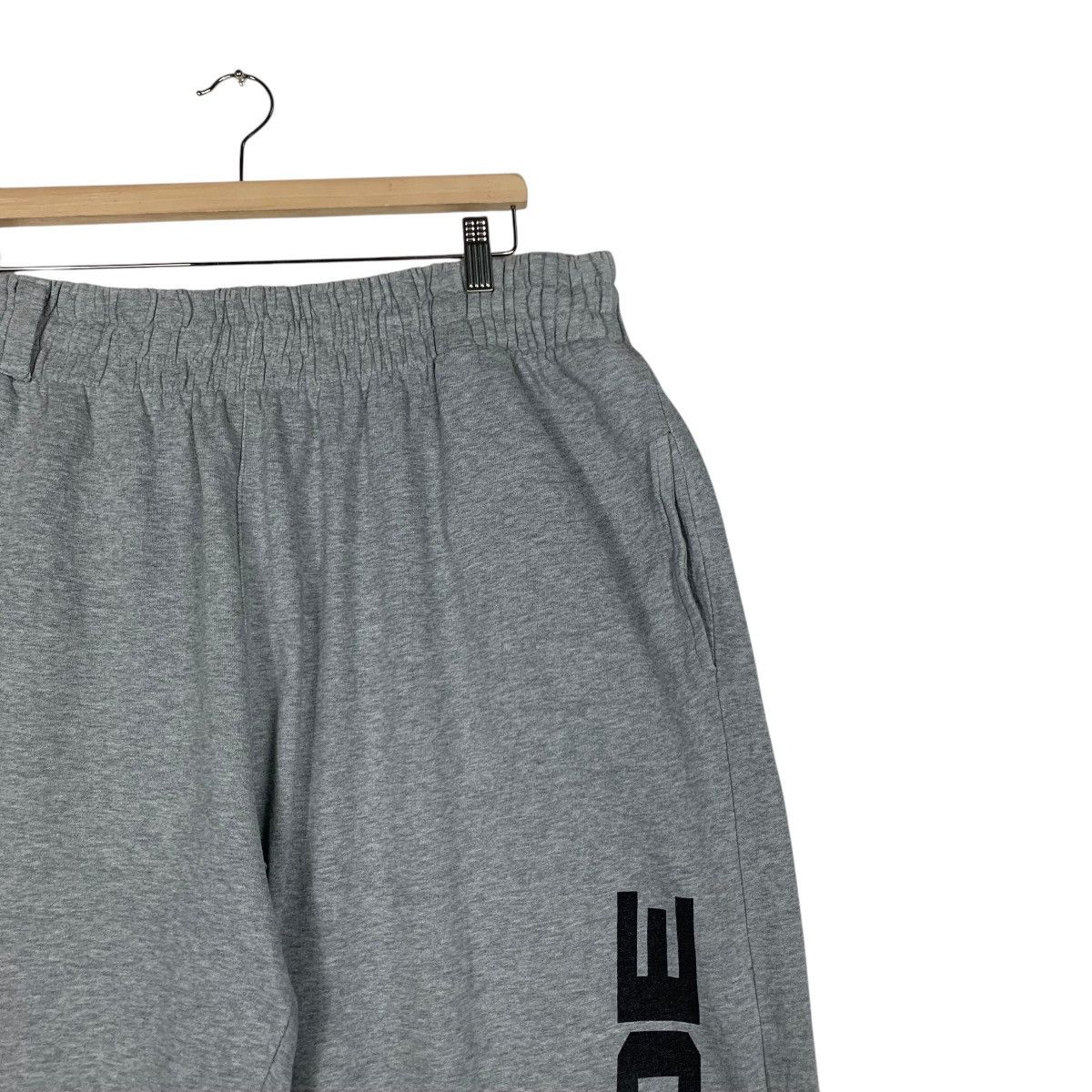 Japanese Brand SLOWRIDE Big Logo Gray Sweatpant Joggers #1506-C68 Size US 36 / EU 52 - 5 Thumbnail
