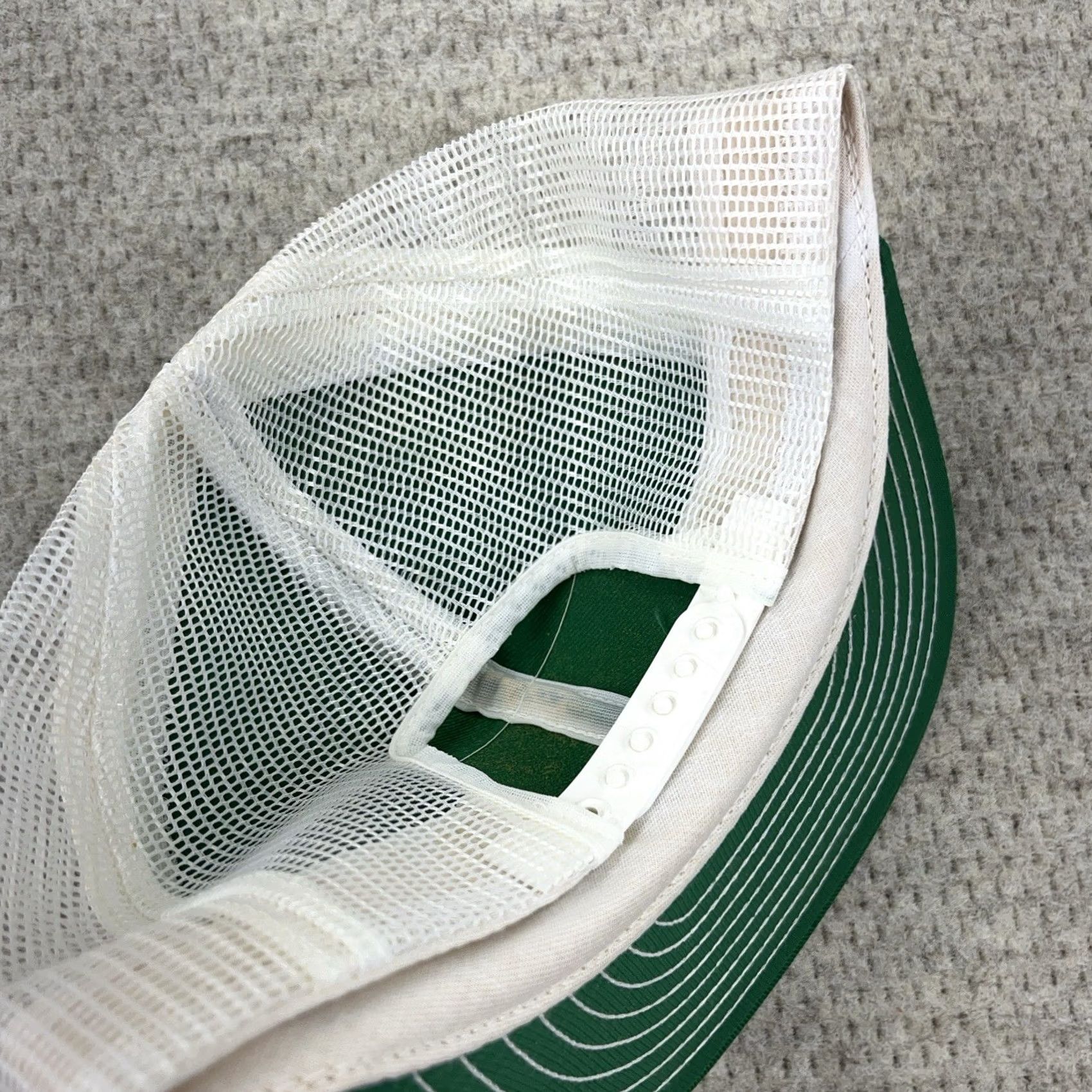 Vintage VINTAGE Louisville MFG Trucker Hat Cap USA 80s Farm Seed Patch Vertagreen Green Adult Mens One Size Size ONE SIZE - 7 Thumbnail