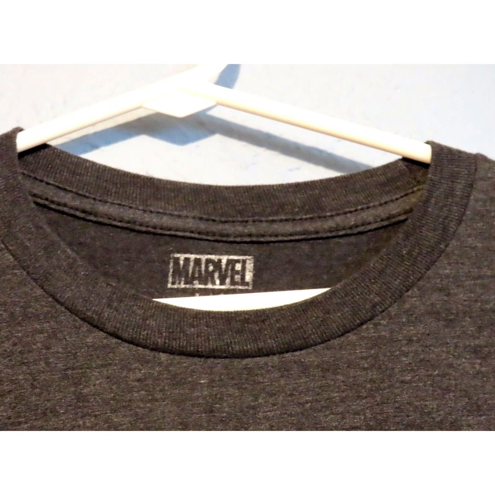 Vintage Marvel Avengers T-Shirt Mens Size L Captain America Thor Hulk Ironman Gray Crew Neck Short Sleeve Size US L / EU 52-54 / 3 - 4 Thumbnail