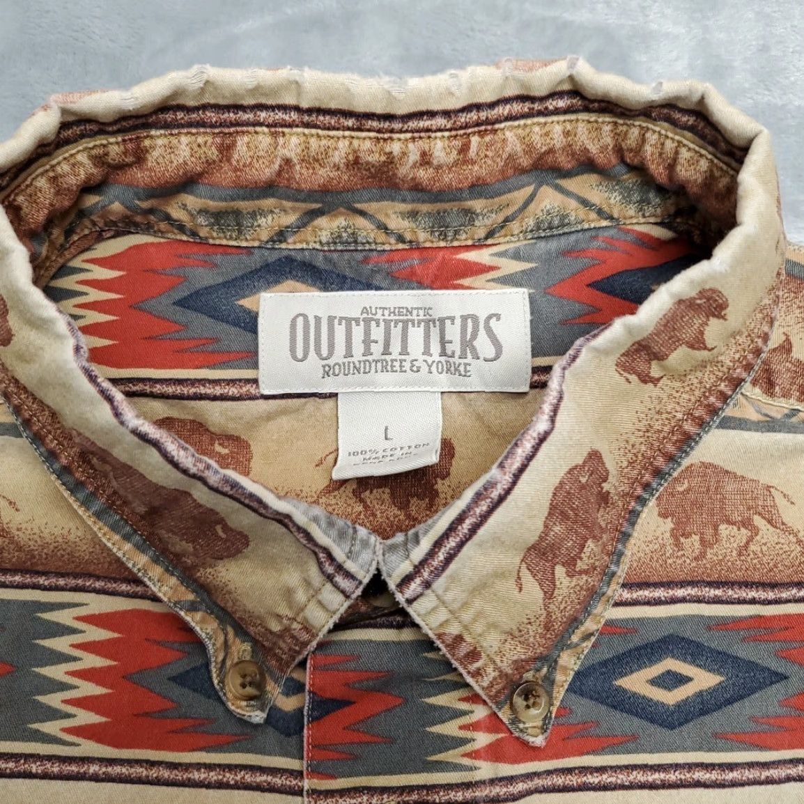 Roundtree & Yorke VINTAGE Roundtree & Yorke Shirt Mens L Brown Aztec Bison Buffalo 90s Nature Outdoor Cowgirl? Size US L / EU 52-54 / 3 - 6 Thumbnail