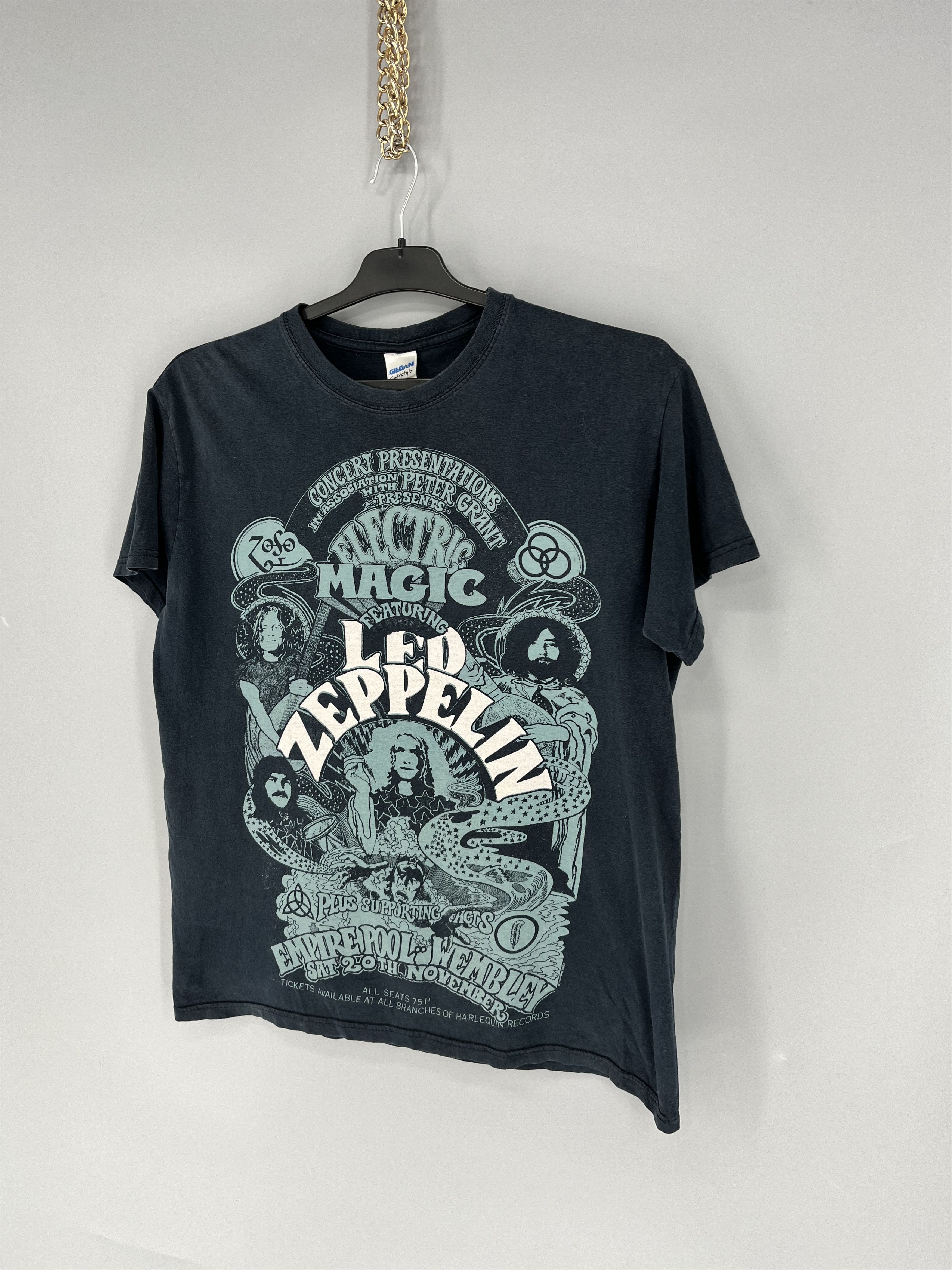 Band Tees Vintage Y2K 00s Led Zeppelin ‘ZoSo’ Band T-Shirt Size M Size US M / EU 48-50 / 2 - 4 Thumbnail
