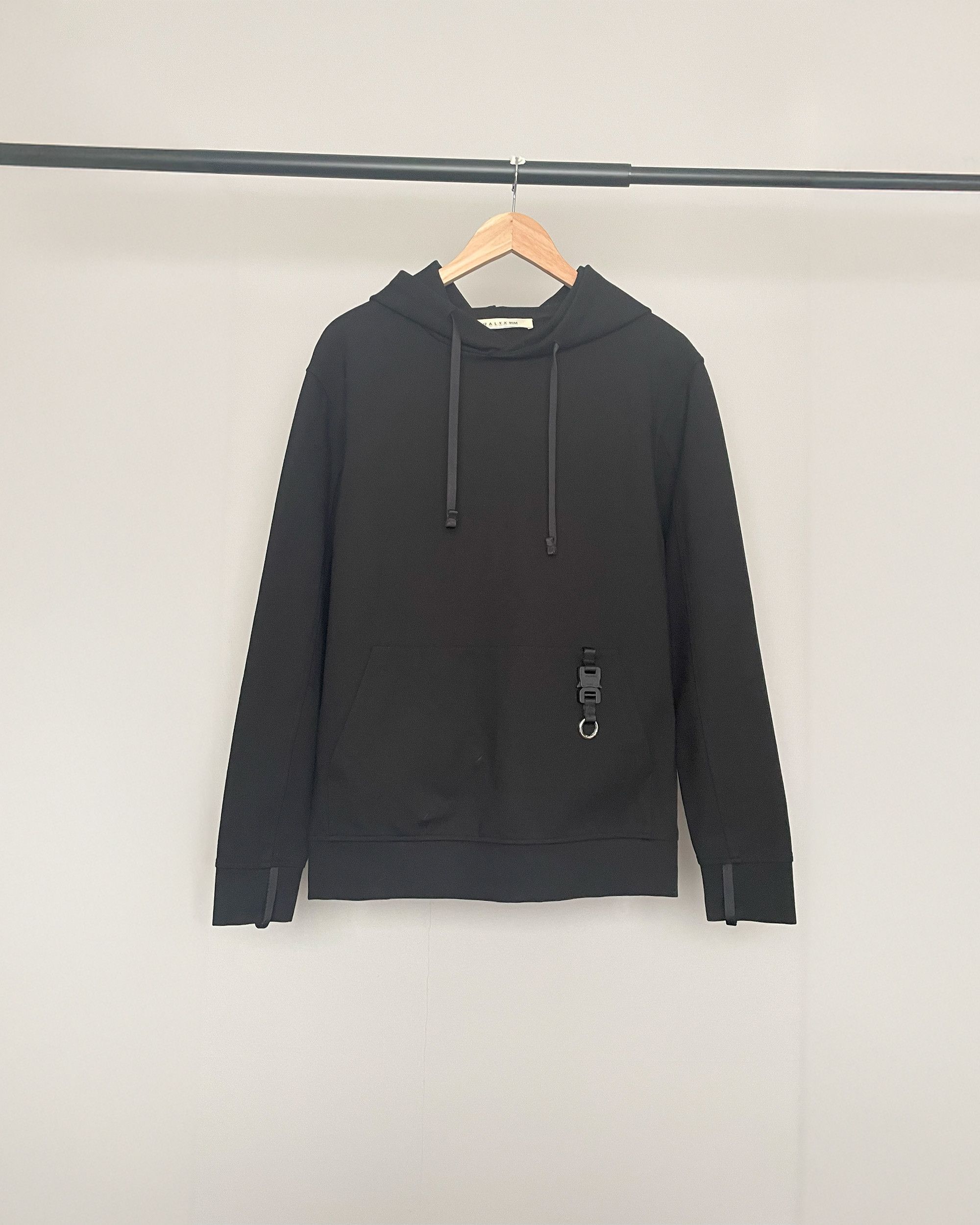 1017 ALYX 9SM Alyx Buckle Detail Hoodie Size US M / EU 48-50 / 2 - 1 Thumbnail