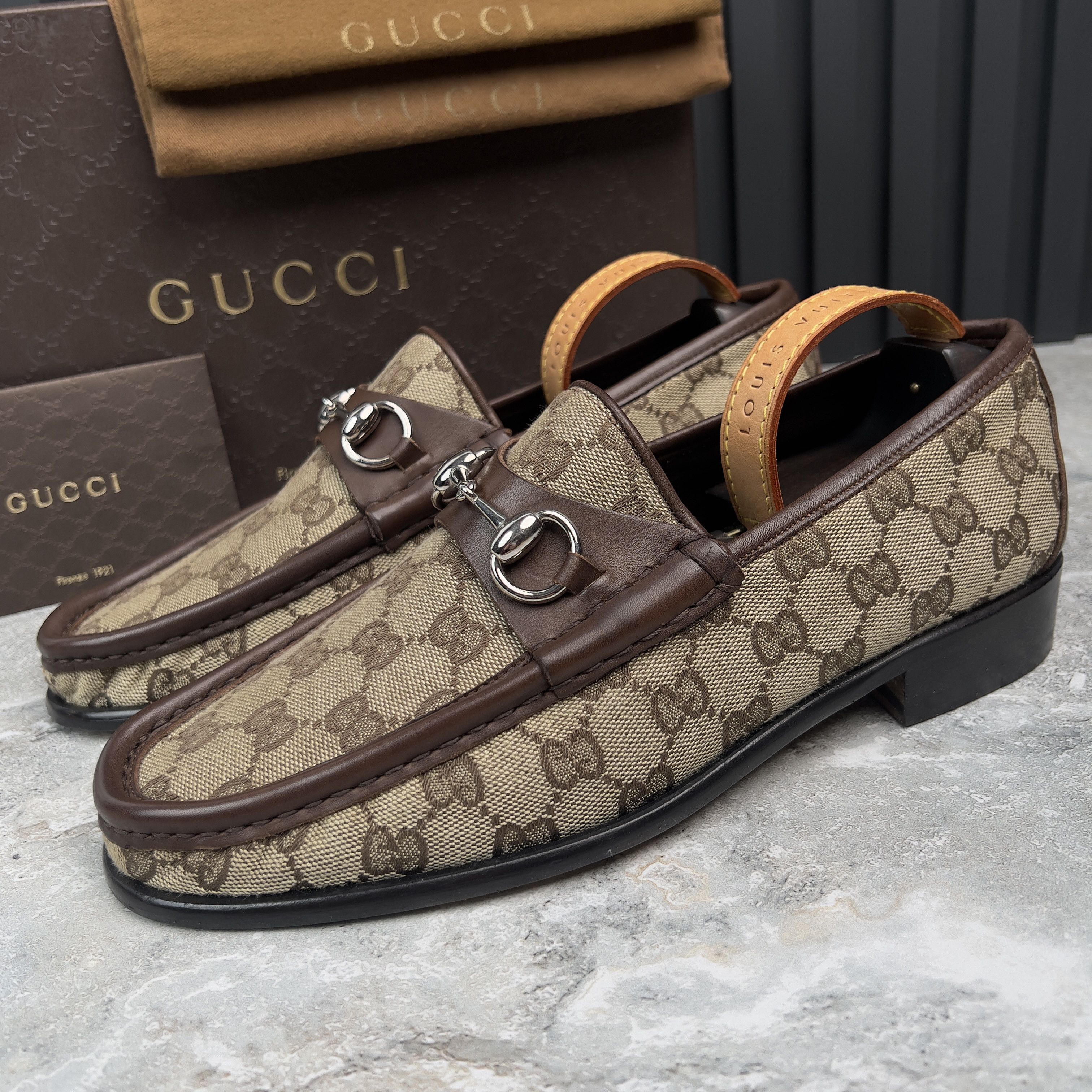Vintage Gucci “GG brown” loafers 00s size 8.5 Vintage Gucci “GG brown” loafers 00s size 8.5 The... | Depop main image 4