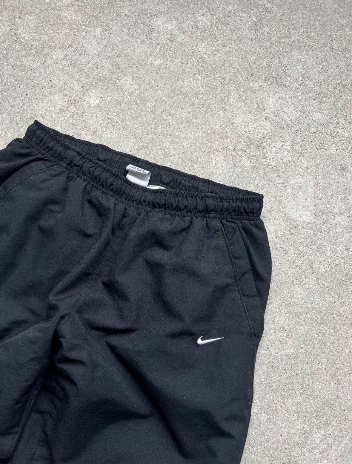 Nike Vintage Nike Trackpants Size US 31 - 7 Thumbnail