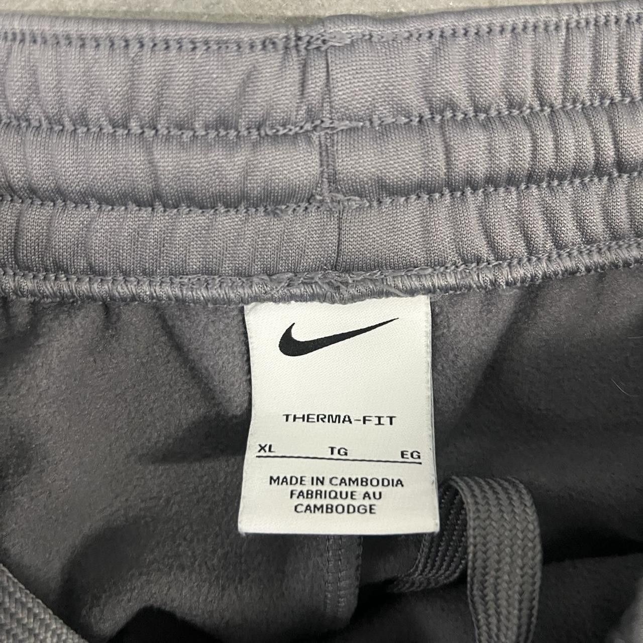 Nike × Vintage Vintage Y2K/2000s Nike big Swoosh grey Essential Sweatpants! Size US 30 / EU 46 - 5 Thumbnail
