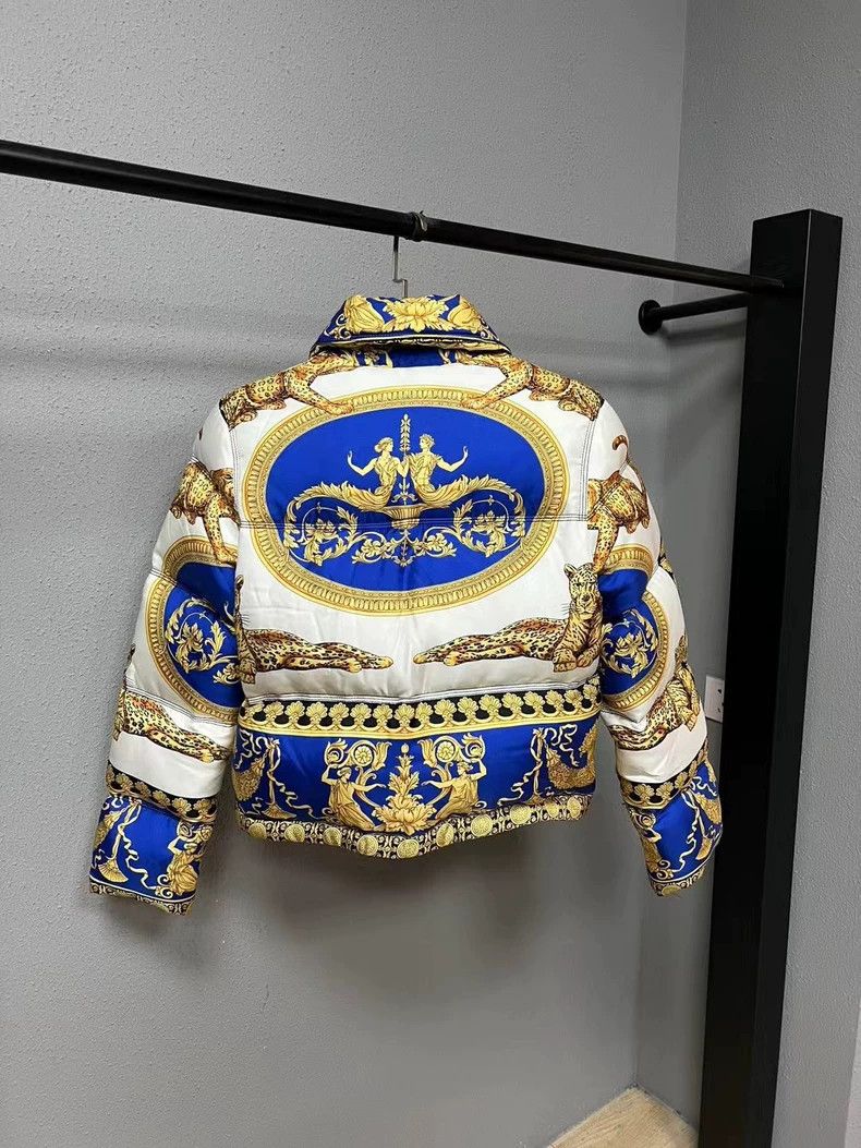 Versace Versace Blue and white color scheme down jacket Size M / US 6-8 / IT 42-44 - 2 Thumbnail