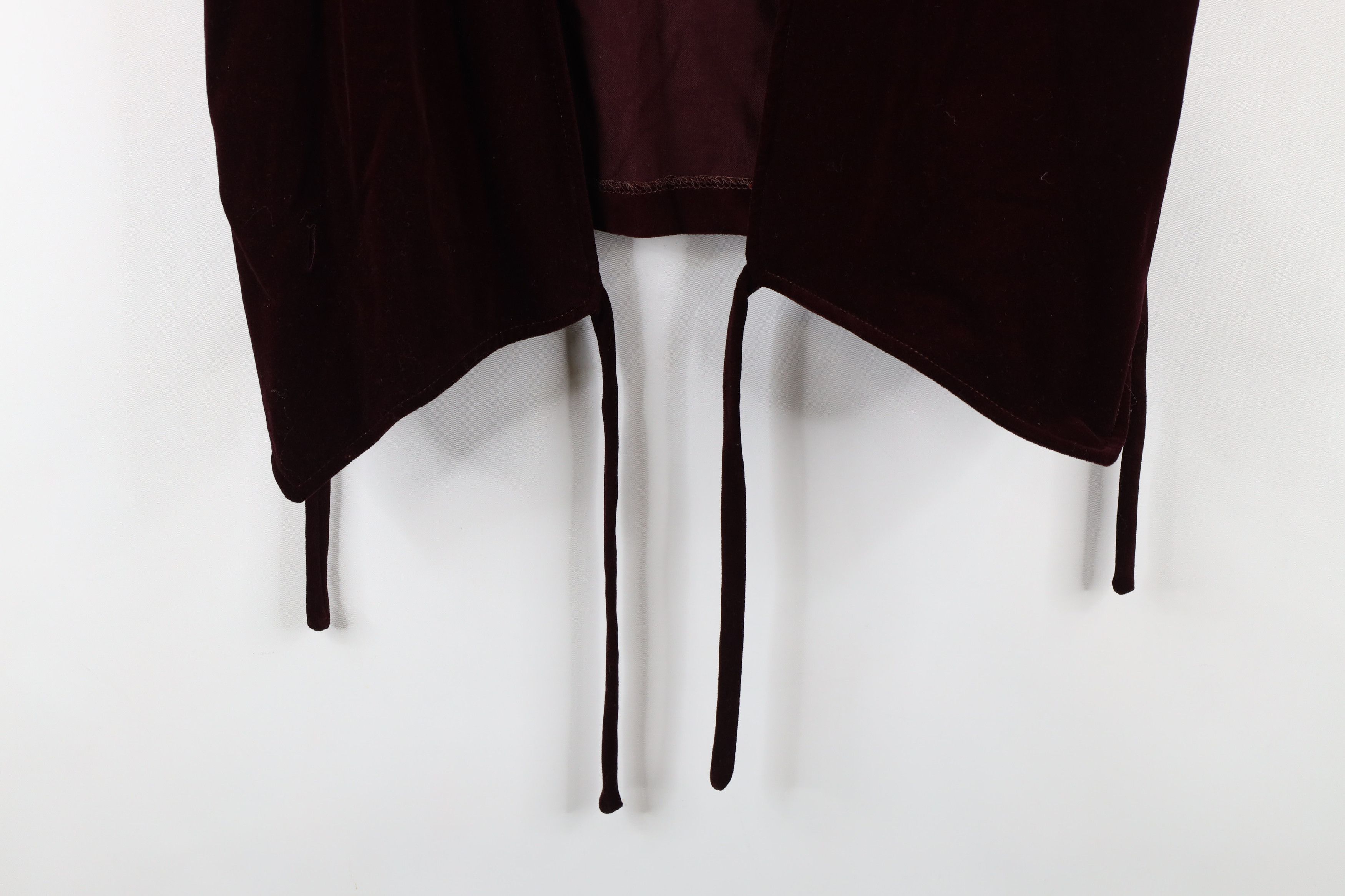 Vintage Vintage 60s 70s Streetwear Velour Tie Back Vest Burgundy USA Size XL / US 12-14 / IT 48-50 - 3 Thumbnail