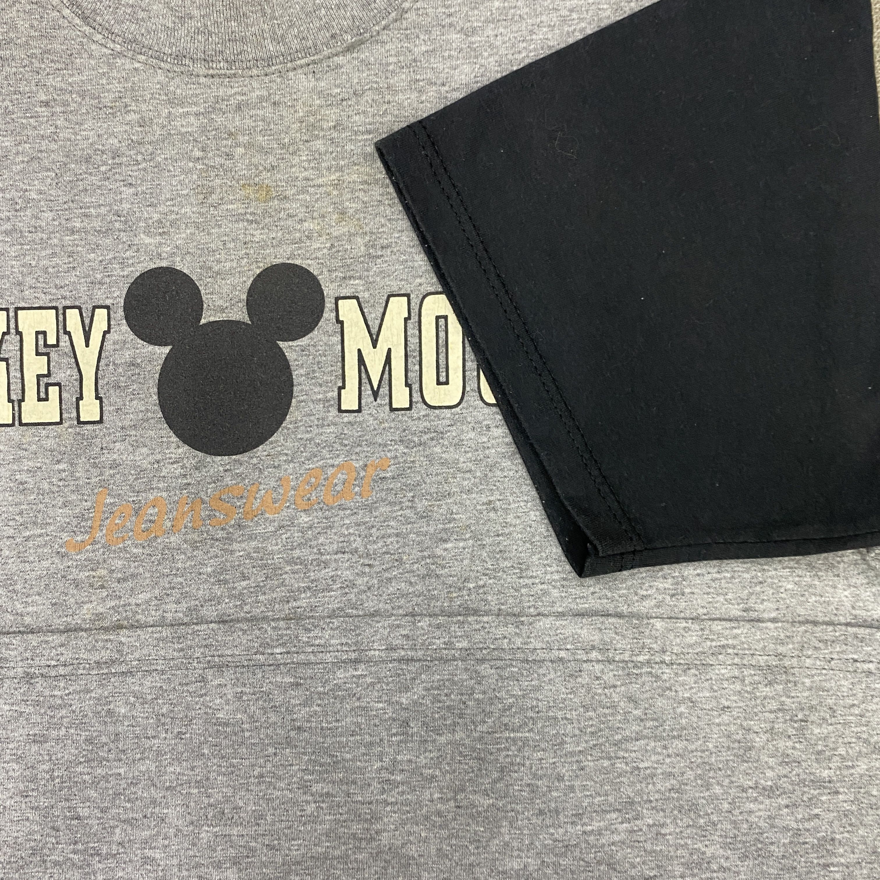 Mickey Mouse Vintage Mickey Mouse Made in USA Raglan Tshirt - J085 Size US M / EU 48-50 / 2 - 7 Thumbnail