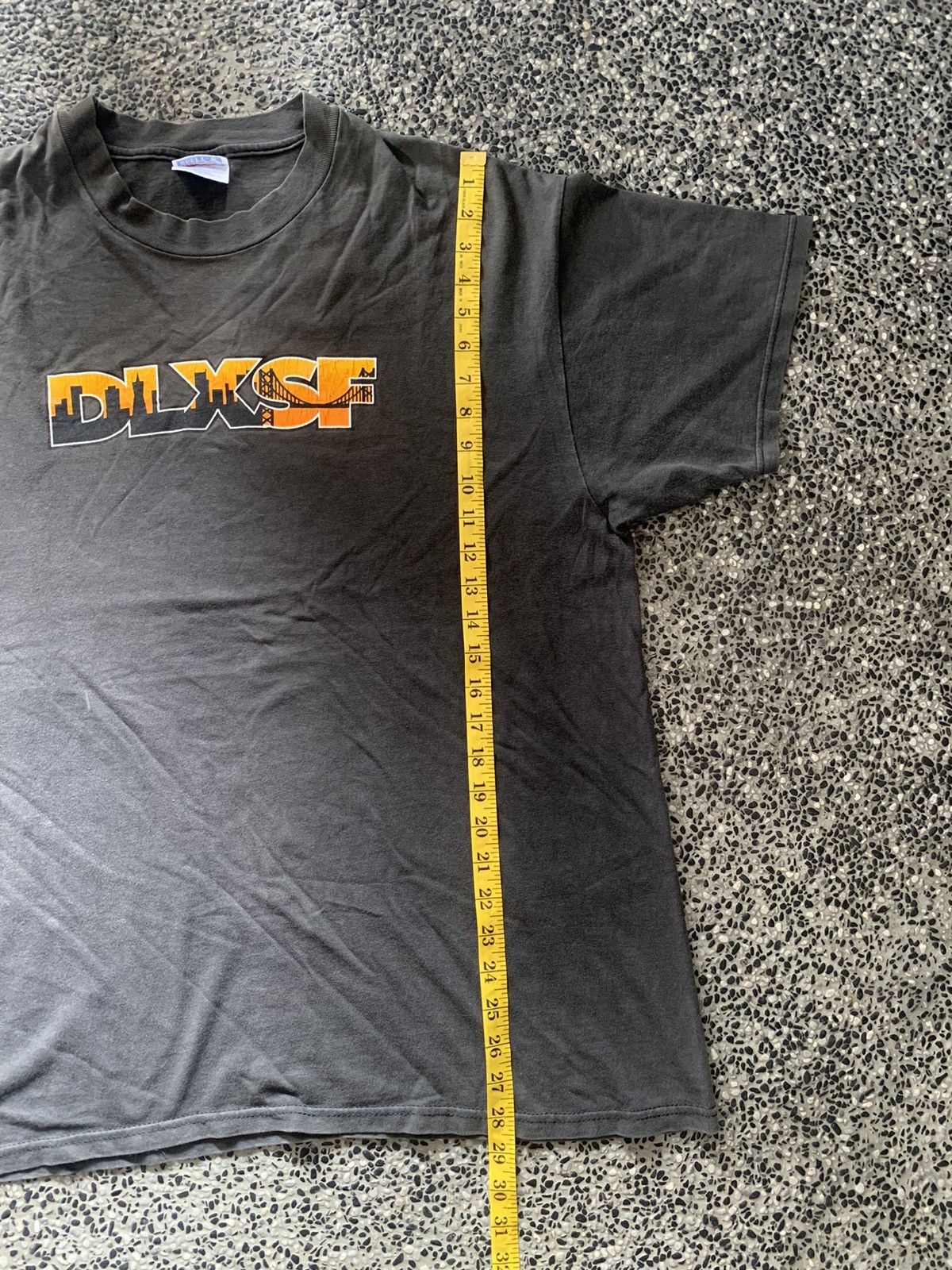 Vintage Vintage DLXSF Skateboards T shirt Size US XL / EU 56 / 4 - 8 Thumbnail