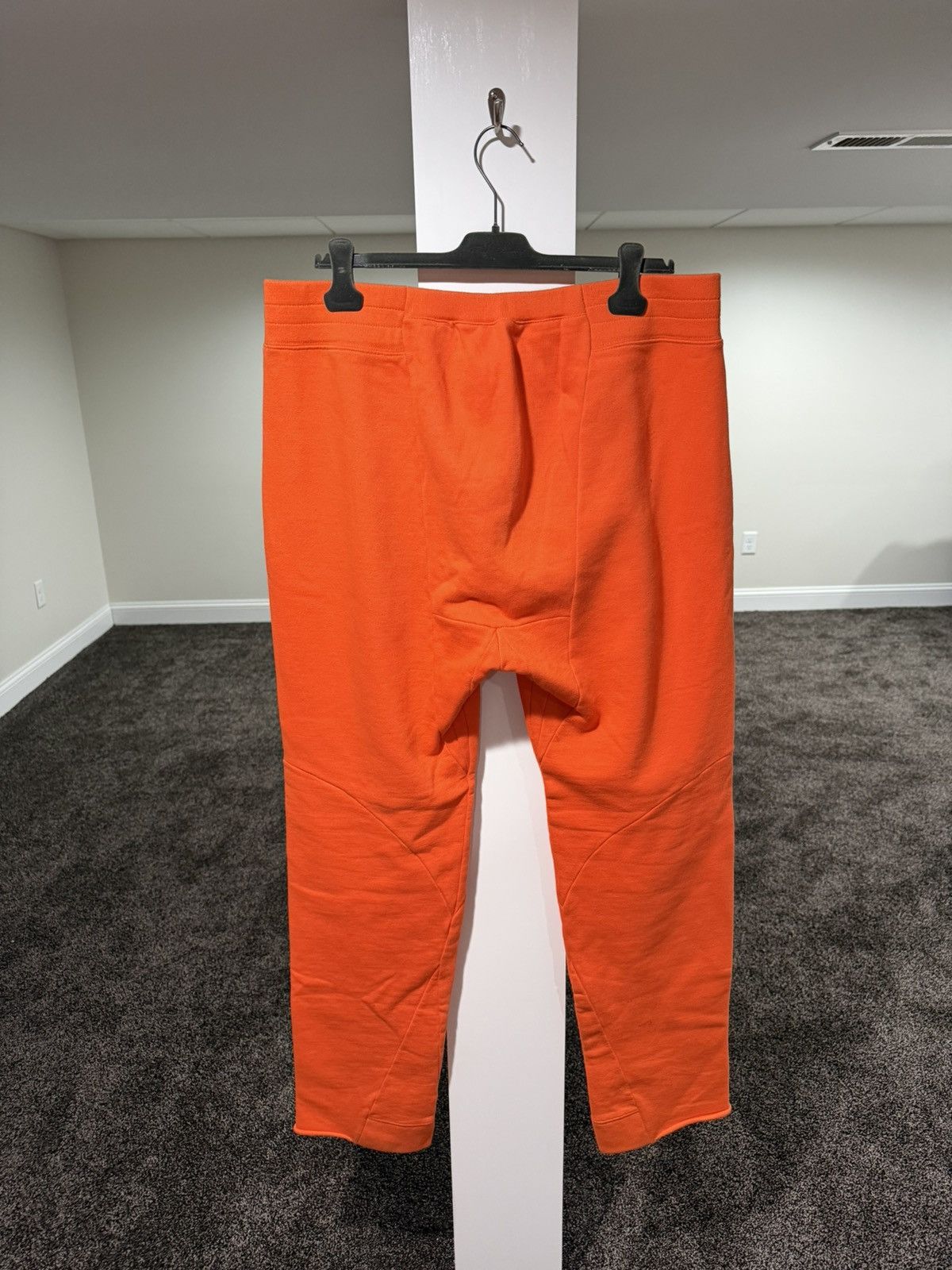 Off-White × Vlone Vlone x Off-White 2016 Orange Logo Sweatpants Size US 38 / EU 54 - 3 Thumbnail